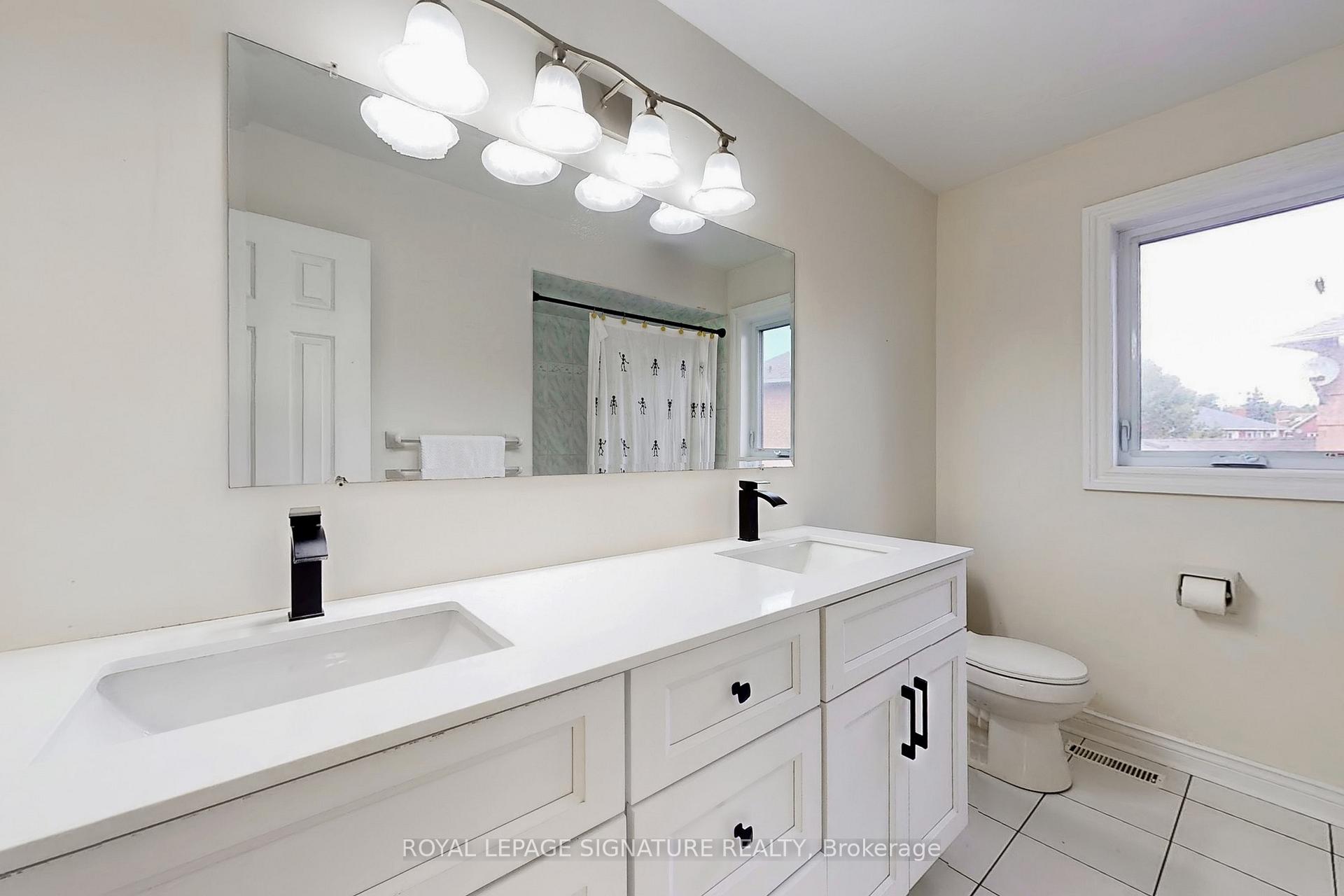Photo 23 of 63 Kilbride Drive, Whitby, Pringle Creek — HOMEH