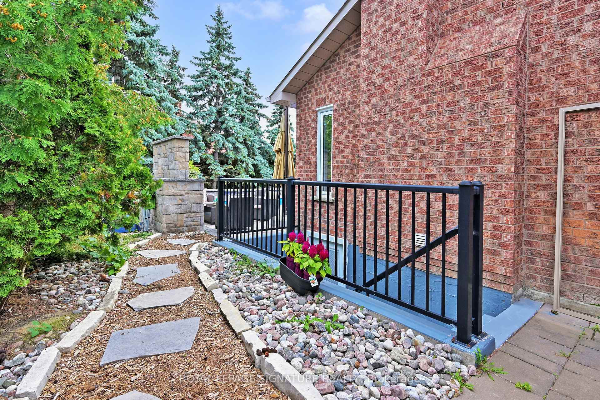 Photo 30 of 63 Kilbride Drive, Whitby, Pringle Creek — HOMEH
