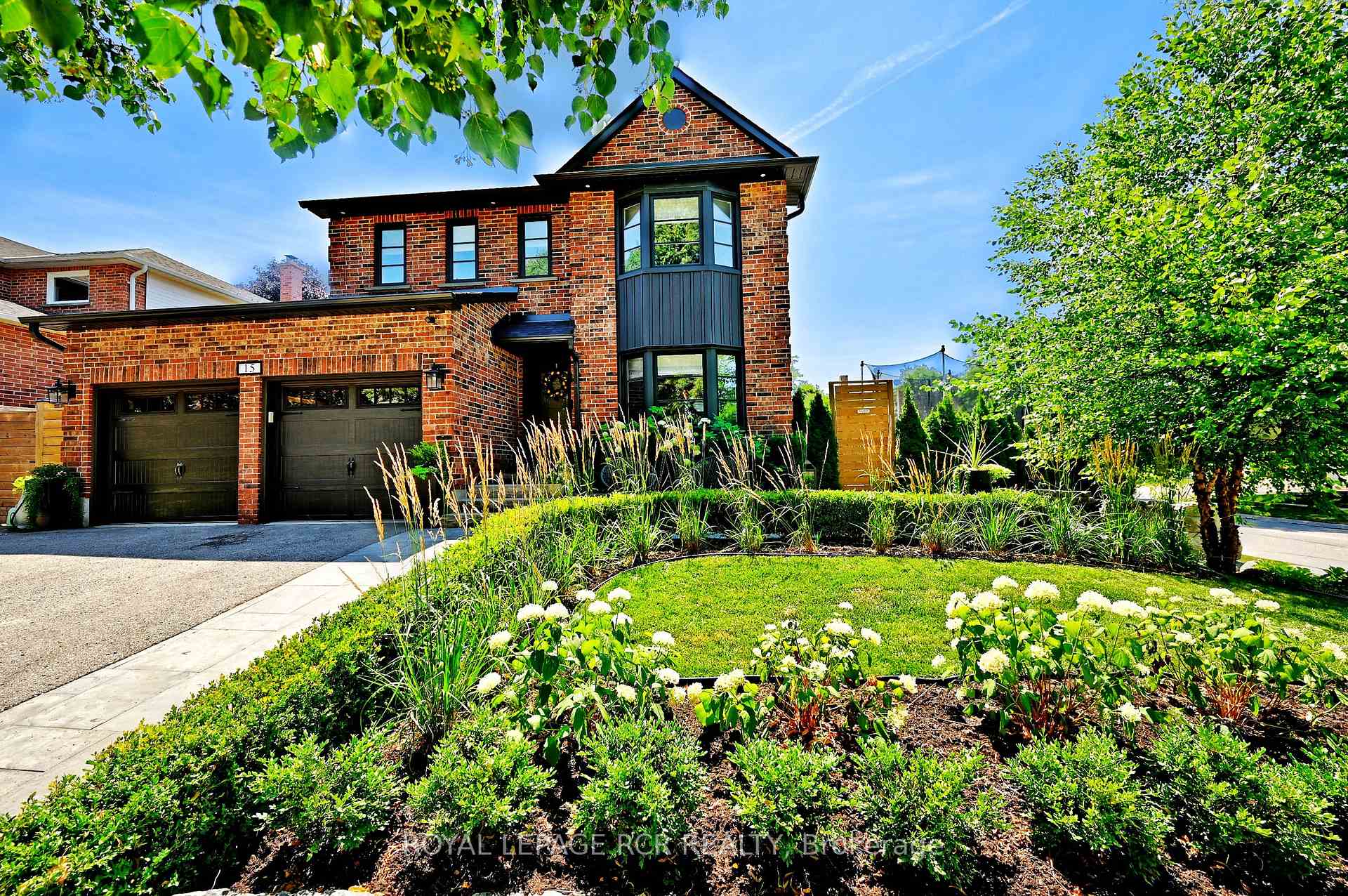 Photo 3 of 15 Hollingshead Drive, Aurora, Aurora Village — HOMEH