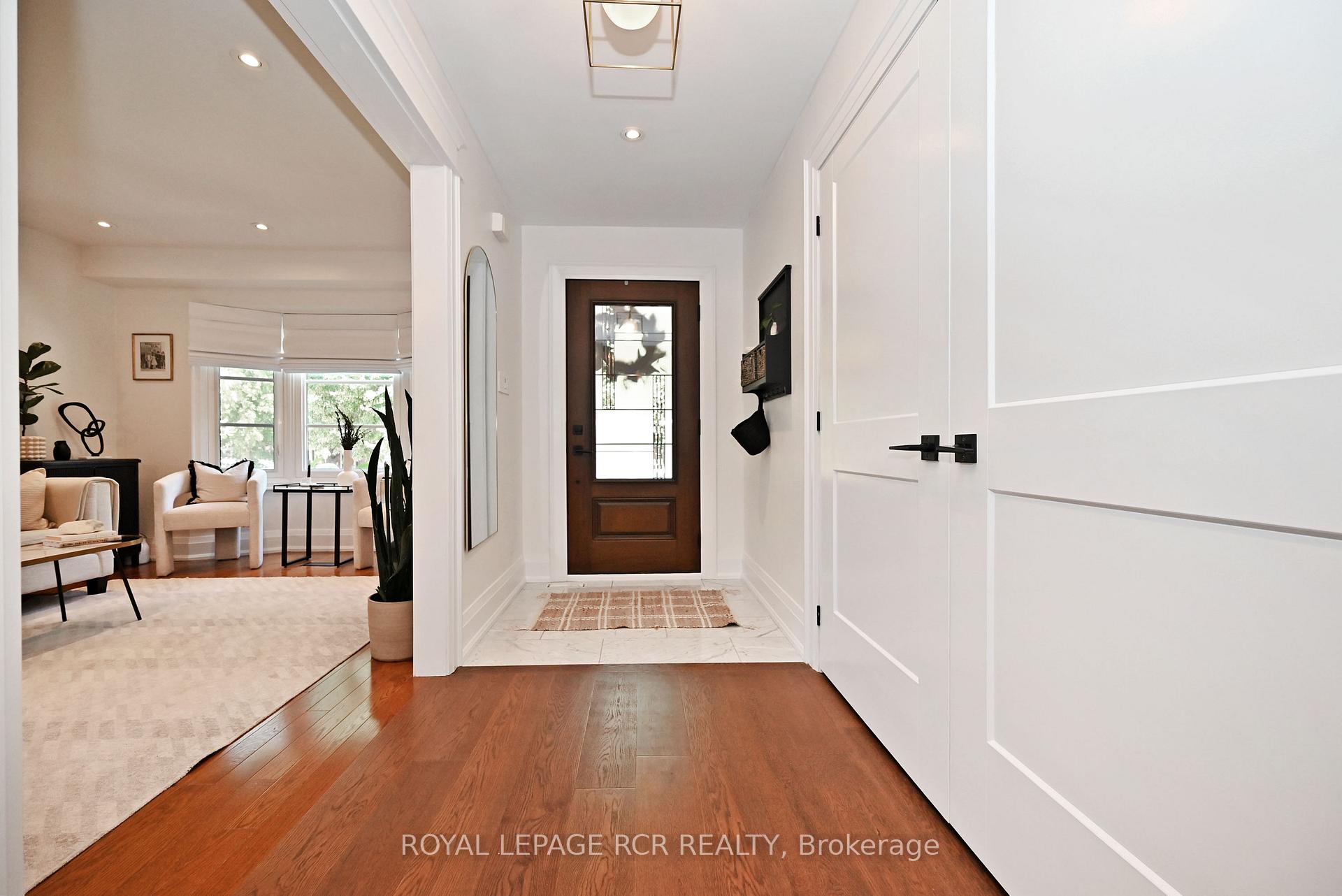 Photo 26 of 15 Hollingshead Drive, Aurora, Aurora Village — HOMEH