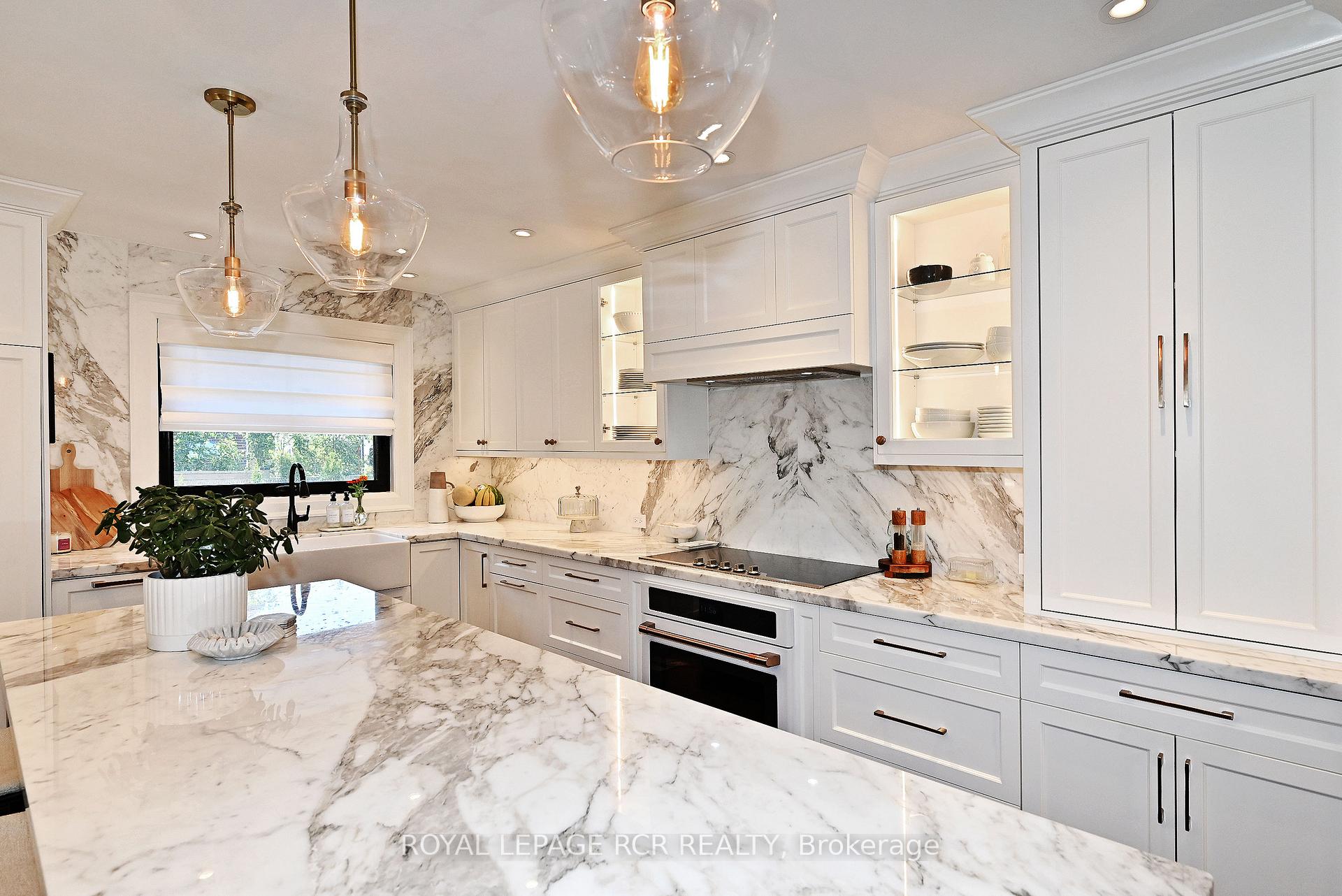 Photo 12 of 15 Hollingshead Drive, Aurora, Aurora Village — HOMEH