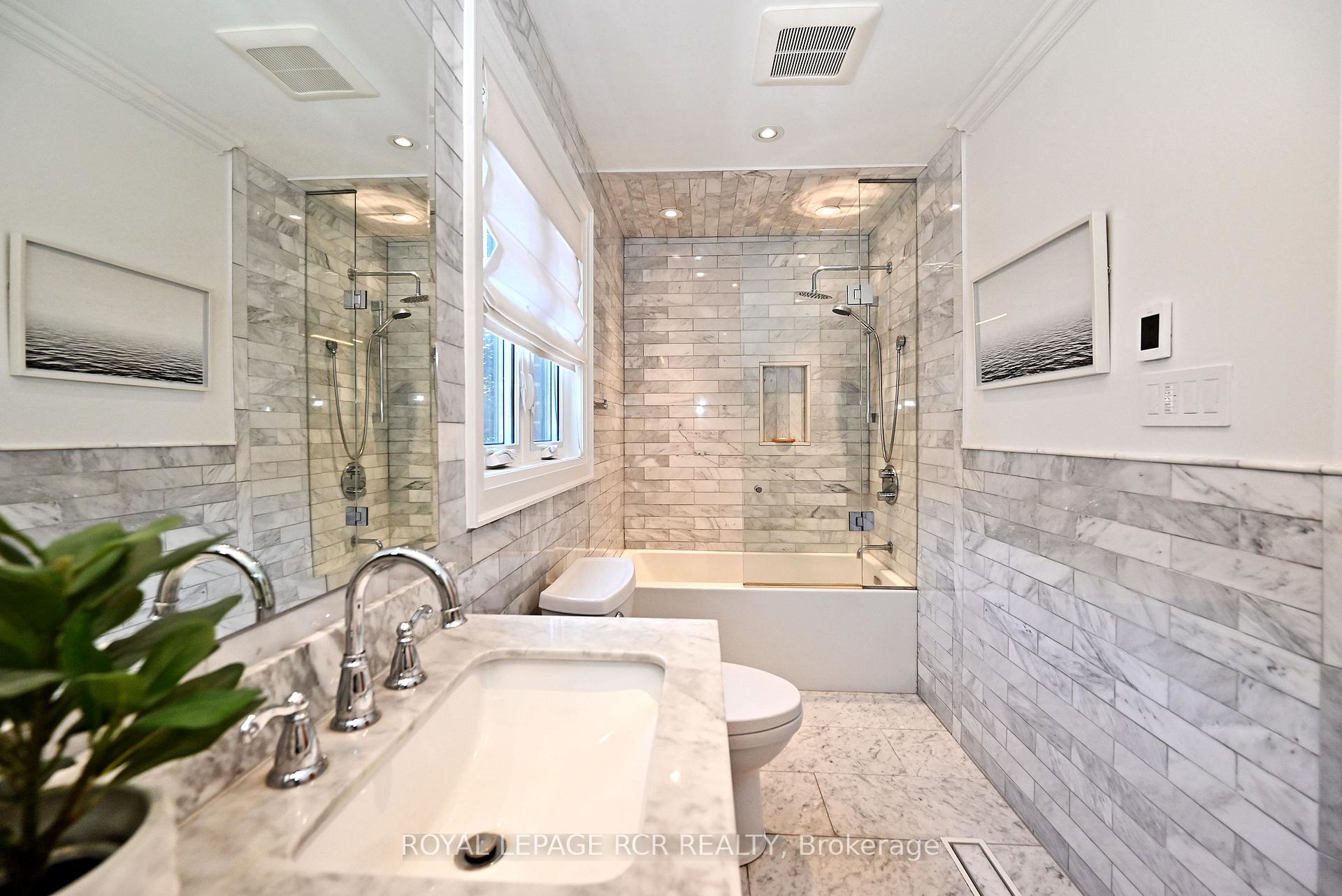 Photo 36 of 15 Hollingshead Drive, Aurora, Aurora Village — HOMEH
