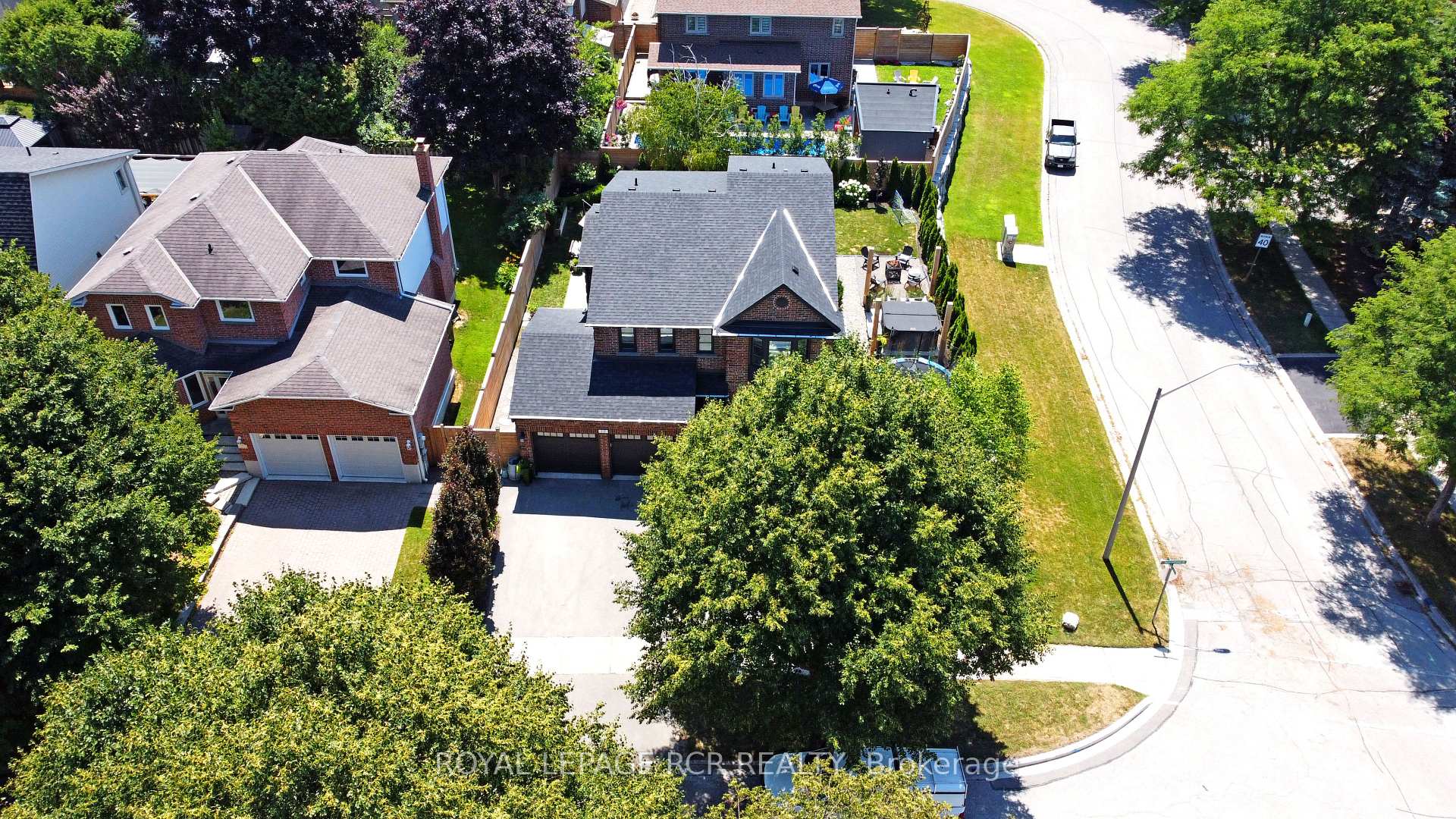 Photo 45 of 15 Hollingshead Drive, Aurora, Aurora Village — HOMEH