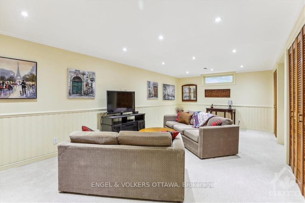 Photo 9 of 1911 Illinois Avenue, Ottawa, Guildwood Estates - Urbandale Acres — HOMEH
