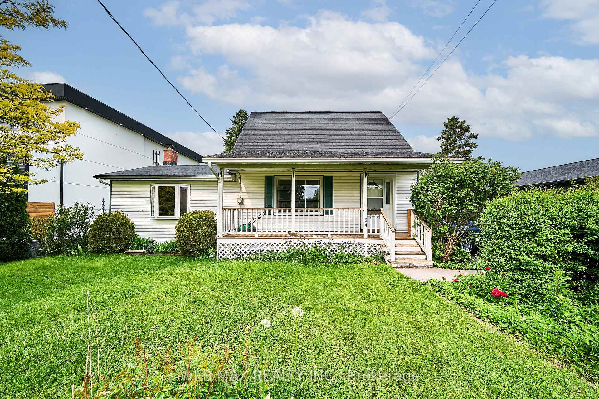 Photo 3 of 34 Scott Street, Whitby, Blue Grass Meadows — HOMEH