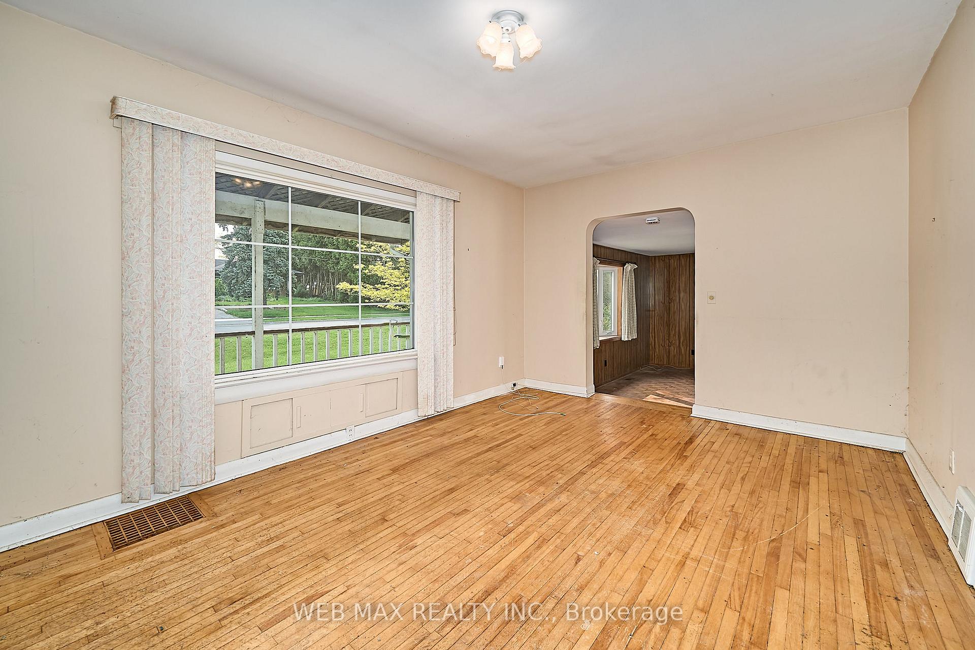 Photo 12 of 34 Scott Street, Whitby, Blue Grass Meadows — HOMEH