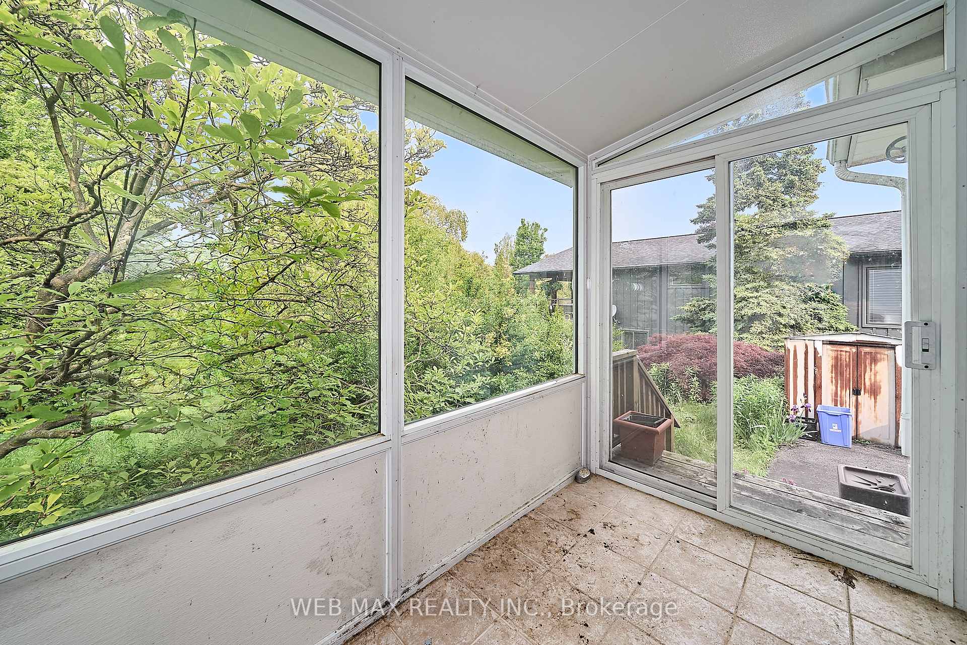 Photo 23 of 34 Scott Street, Whitby, Blue Grass Meadows — HOMEH