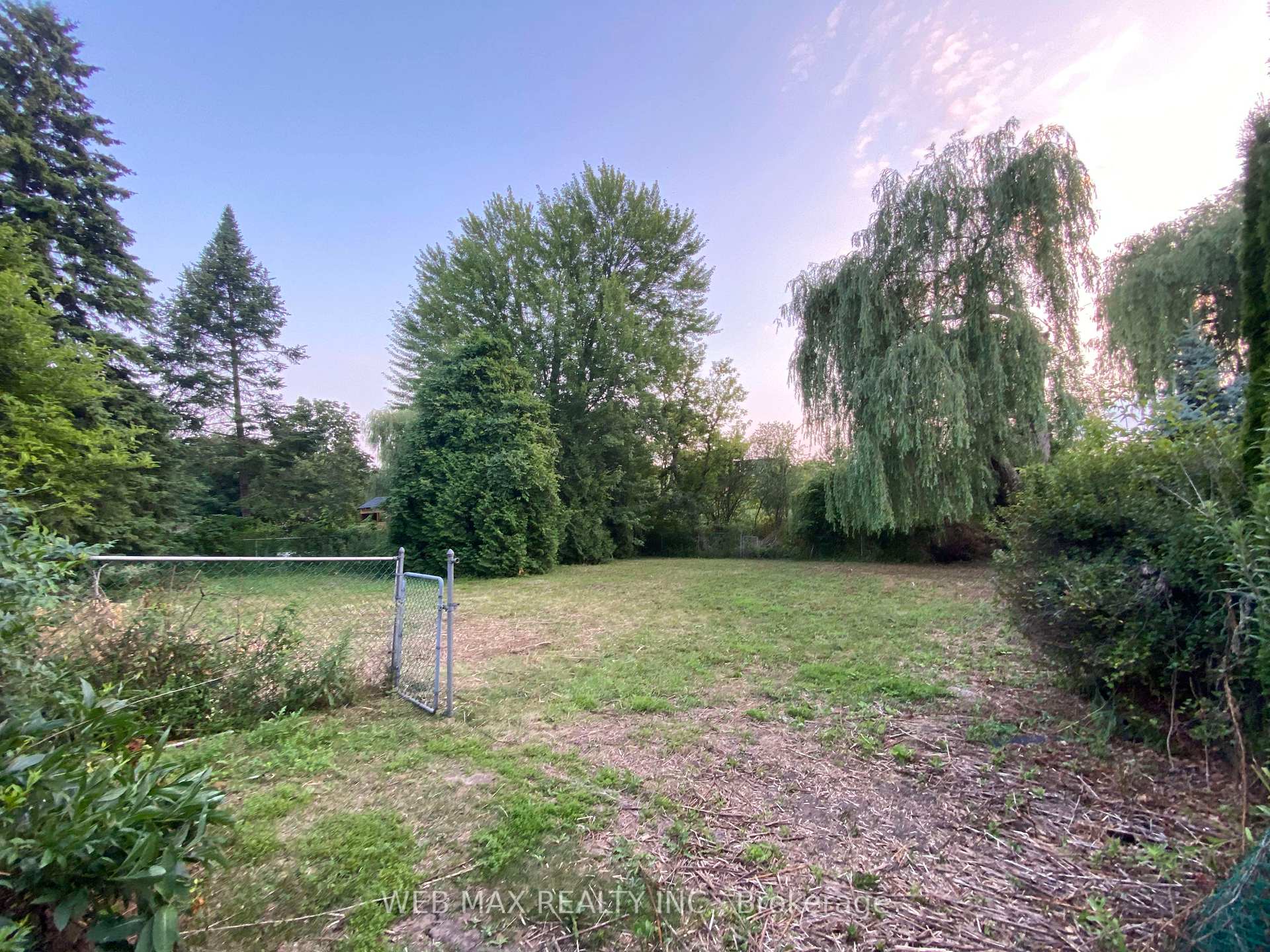 Photo 39 of 34 Scott Street, Whitby, Blue Grass Meadows — HOMEH