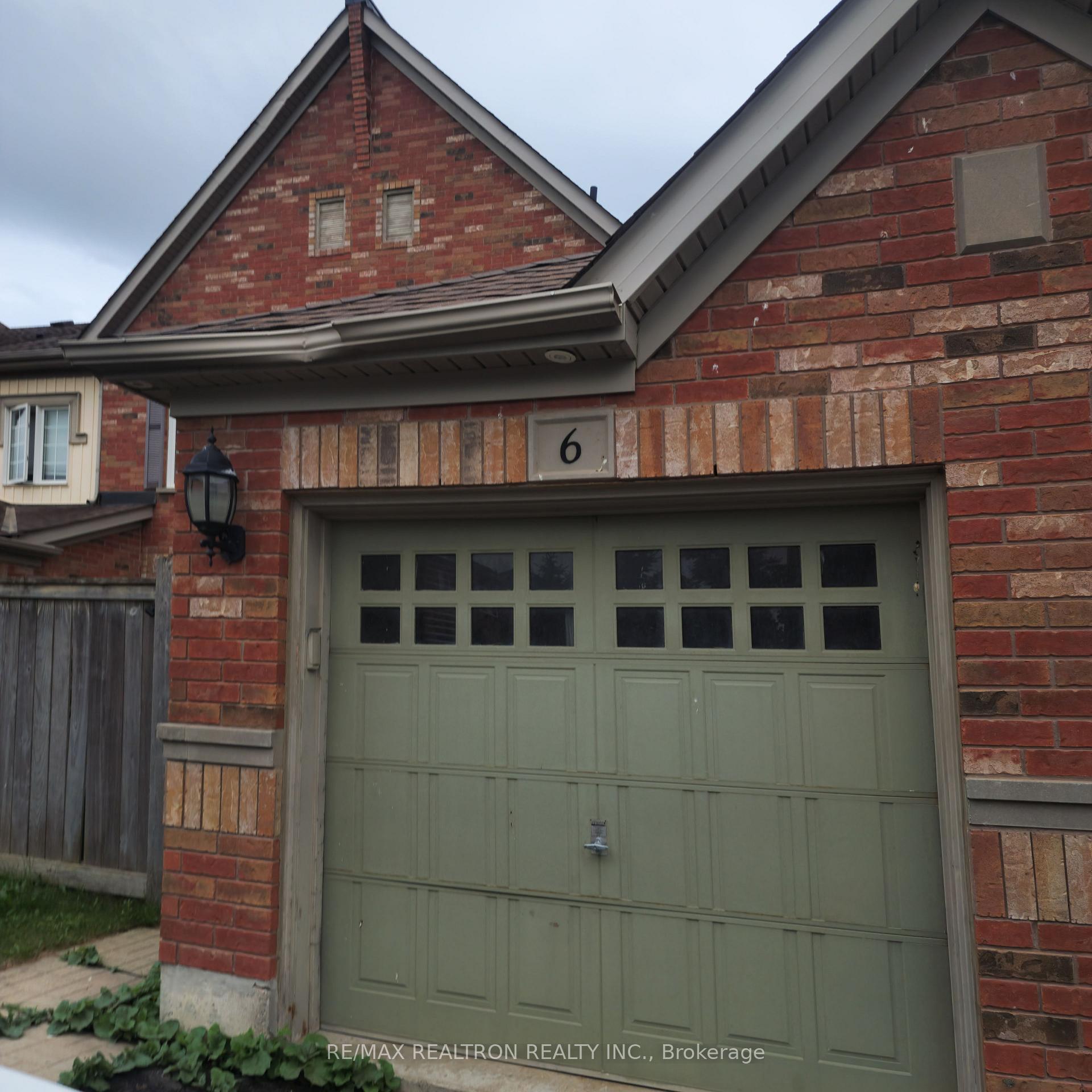 Photo 2 of 6 Hinchcliff Gate, Ajax, Northeast Ajax — HOMEH