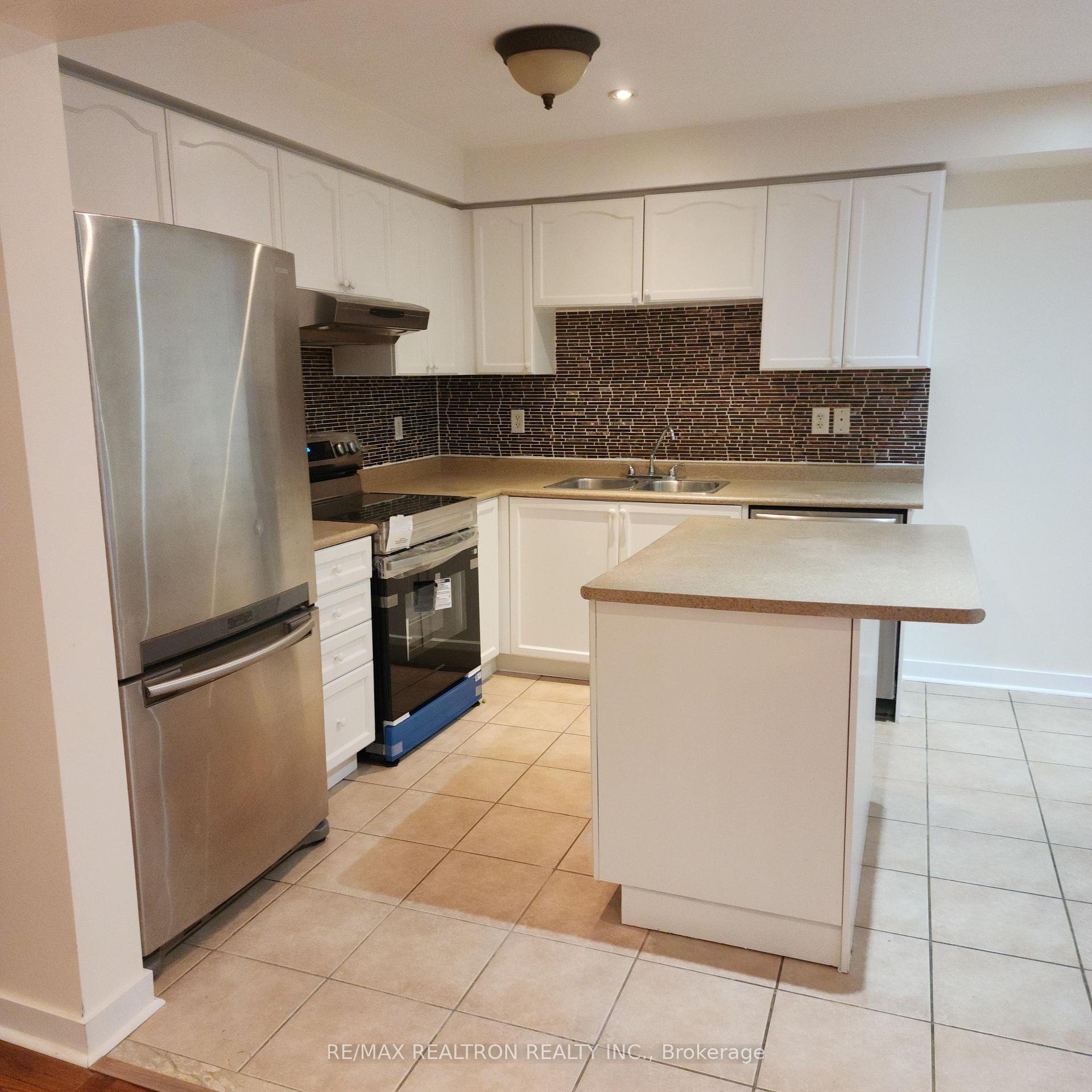 Photo 7 of 6 Hinchcliff Gate, Ajax, Northeast Ajax — HOMEH