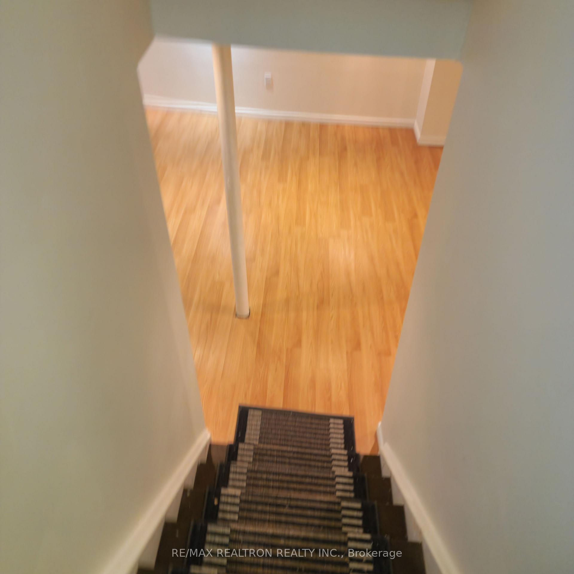 Photo 27 of 6 Hinchcliff Gate, Ajax, Northeast Ajax — HOMEH