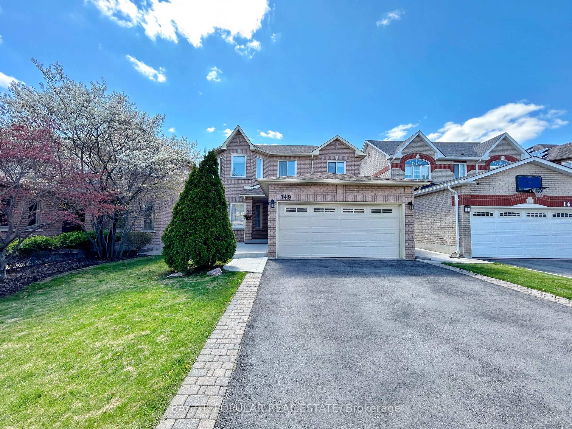 Photo 2 of 149 Cherokee Drive, Vaughan, Maple — HOMEH