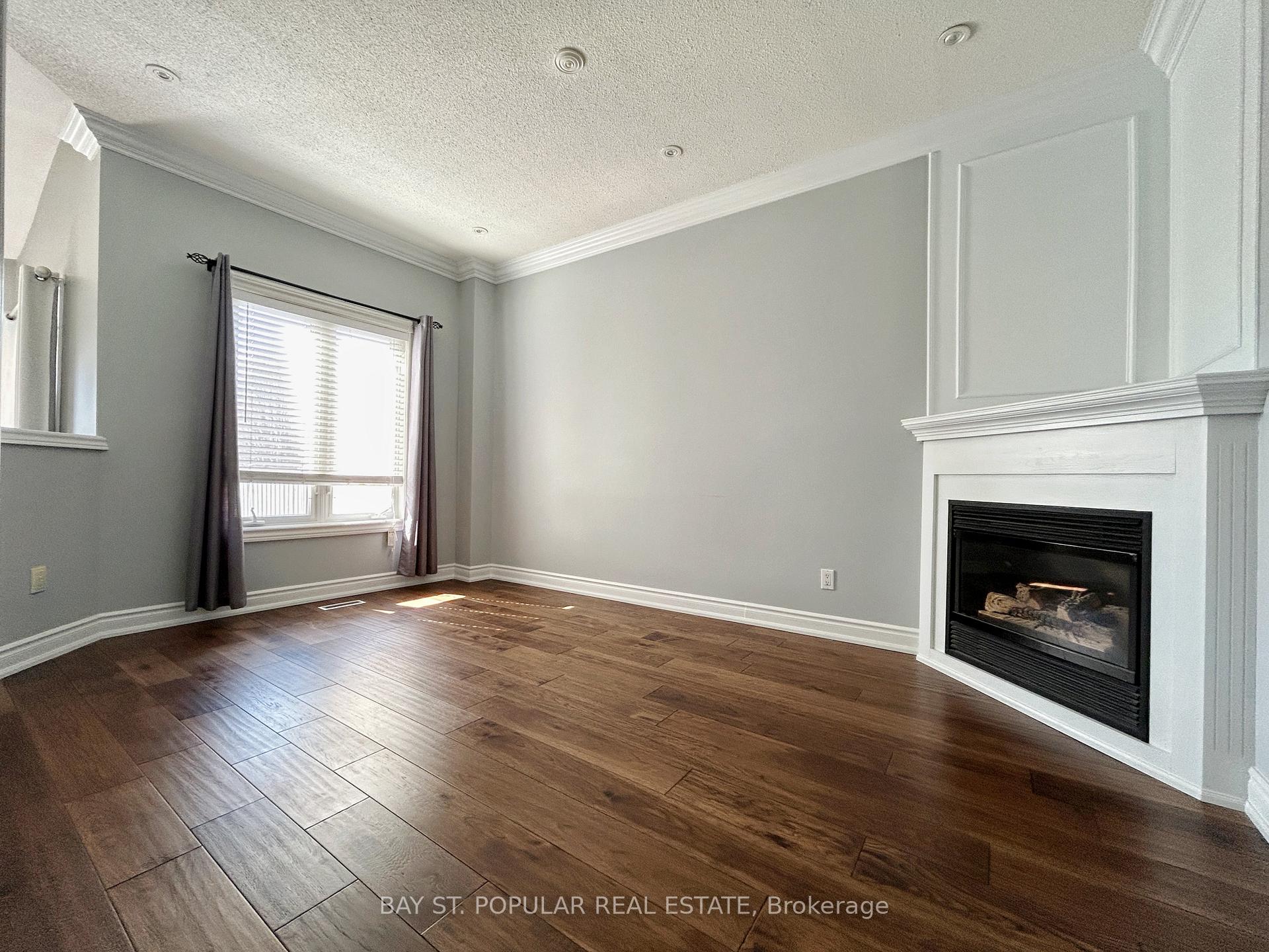 Photo 17 of 149 Cherokee Drive, Vaughan, Maple — HOMEH