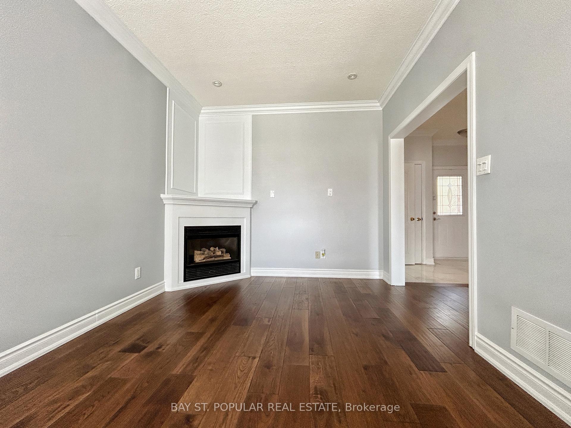 Photo 20 of 149 Cherokee Drive, Vaughan, Maple — HOMEH