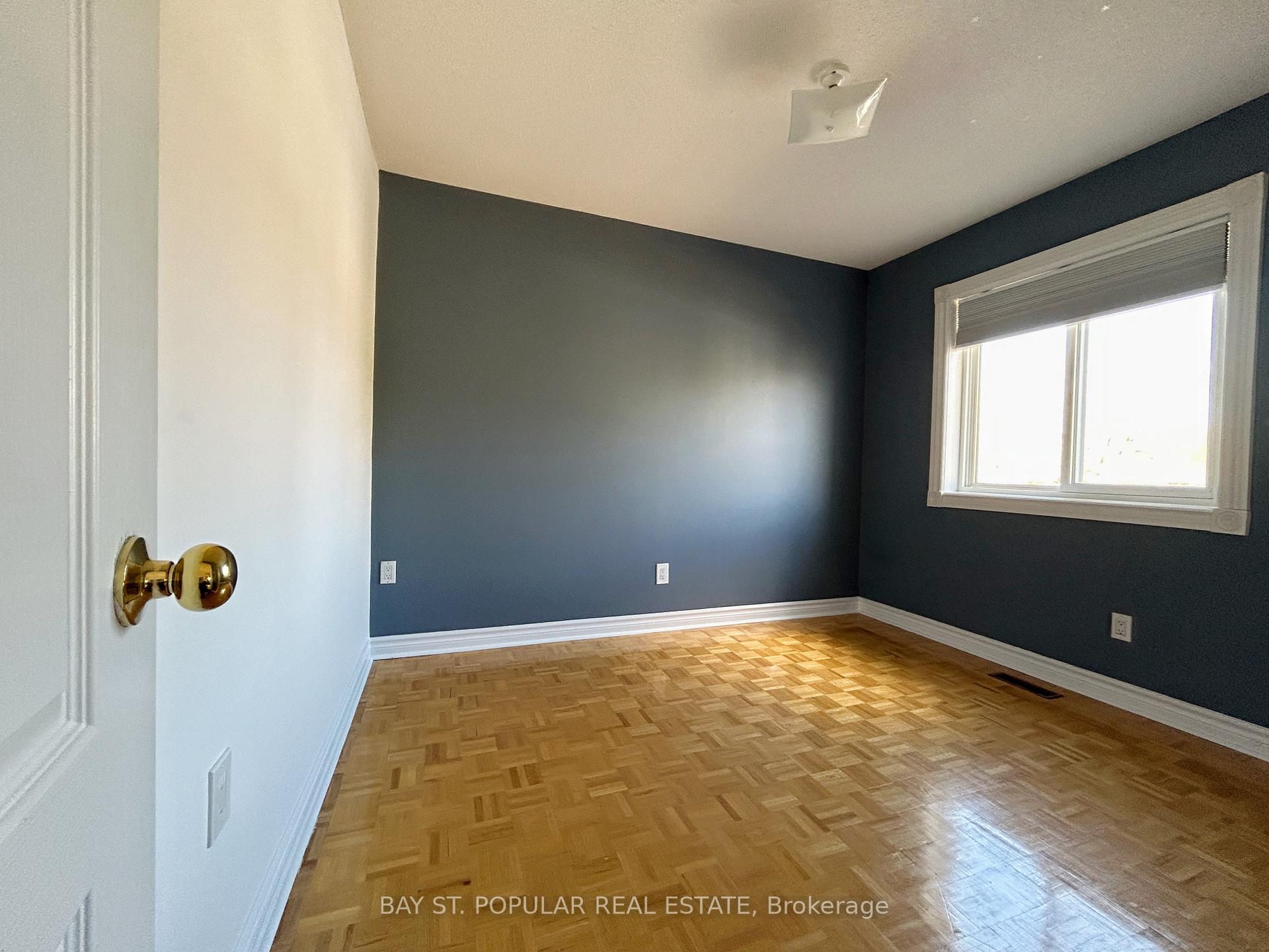 Photo 29 of 149 Cherokee Drive, Vaughan, Maple — HOMEH