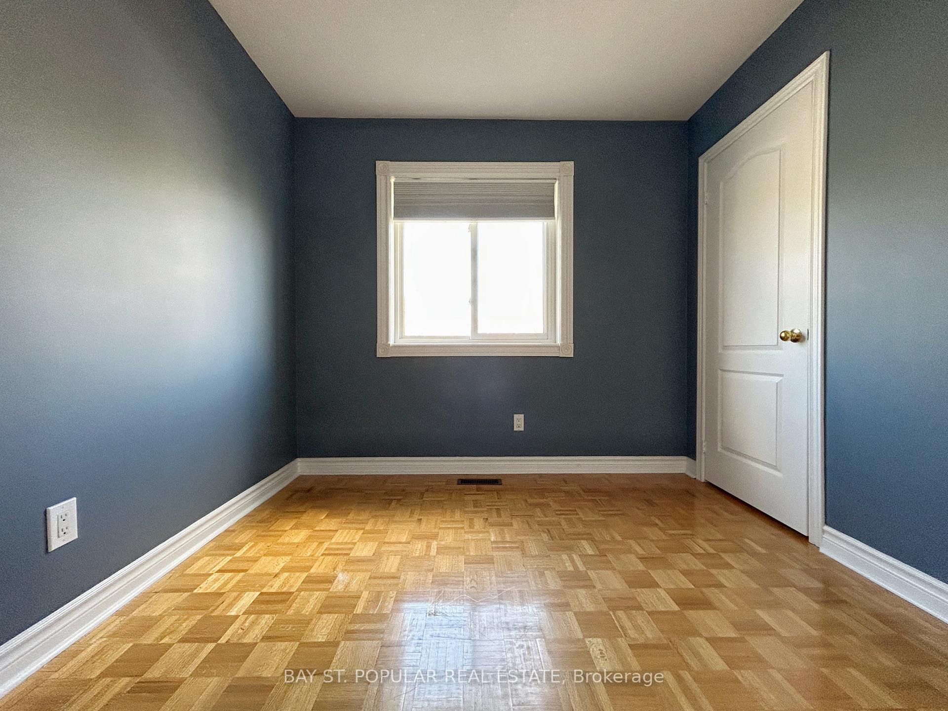 Photo 30 of 149 Cherokee Drive, Vaughan, Maple — HOMEH