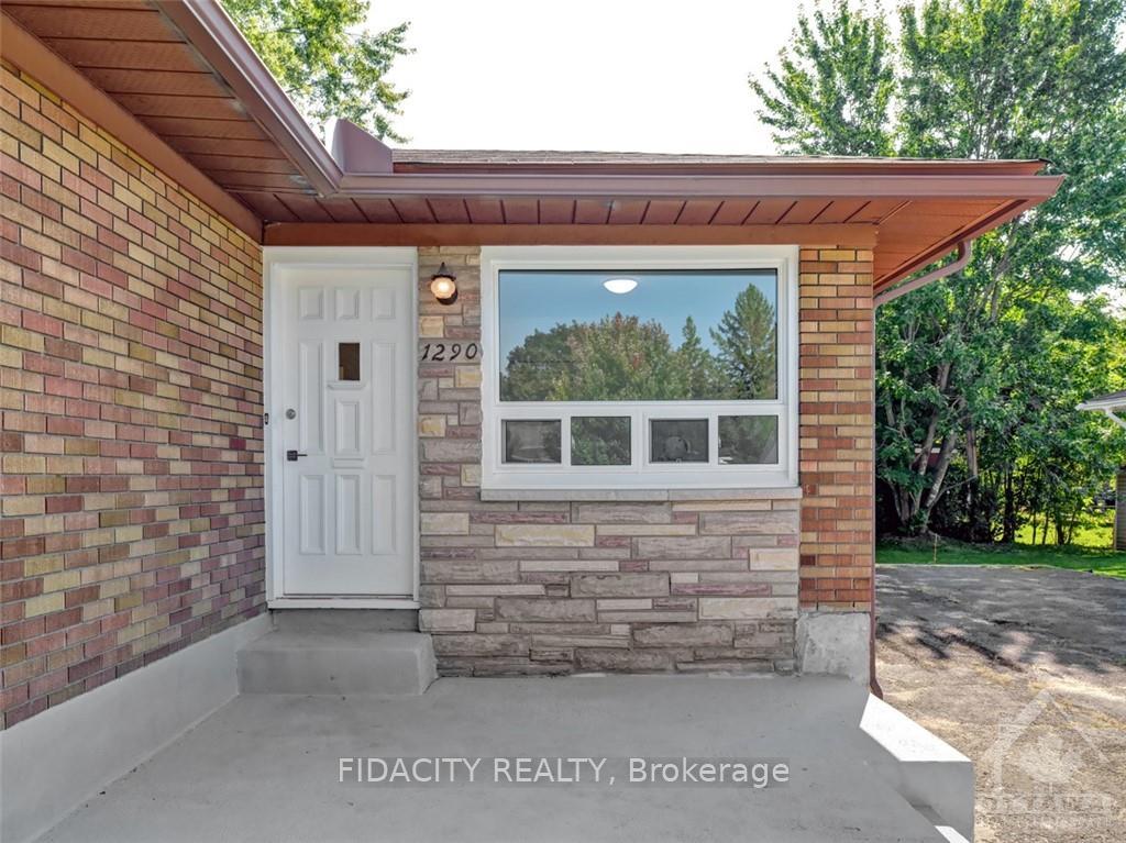 Photo 9 of 1290 Snowdon Street, Ottawa, Alta Vista — HOMEH