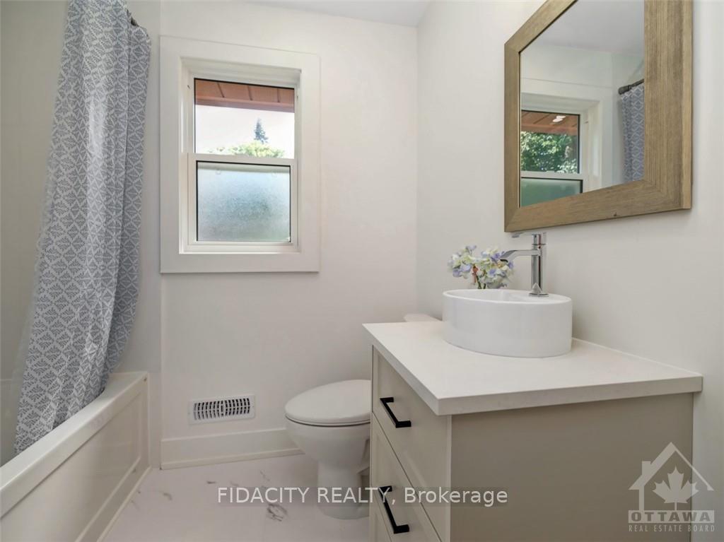 Photo 10 of 1290 Snowdon Street, Ottawa, Alta Vista — HOMEH