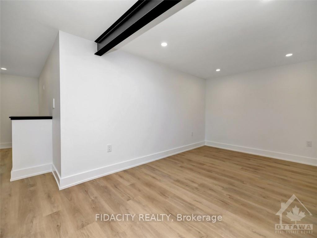 Photo 16 of 1290 Snowdon Street, Ottawa, Alta Vista — HOMEH