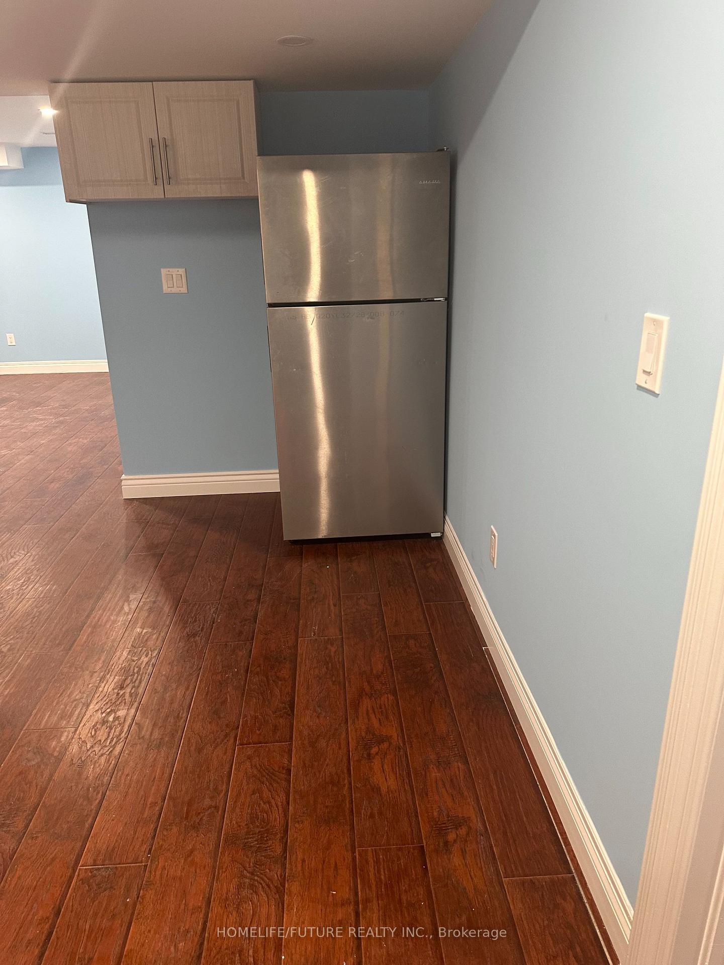 Photo 4 of Unit Bsmt, 50 Gabrielle Crescent, Whitby, Rolling Acres — HOMEH