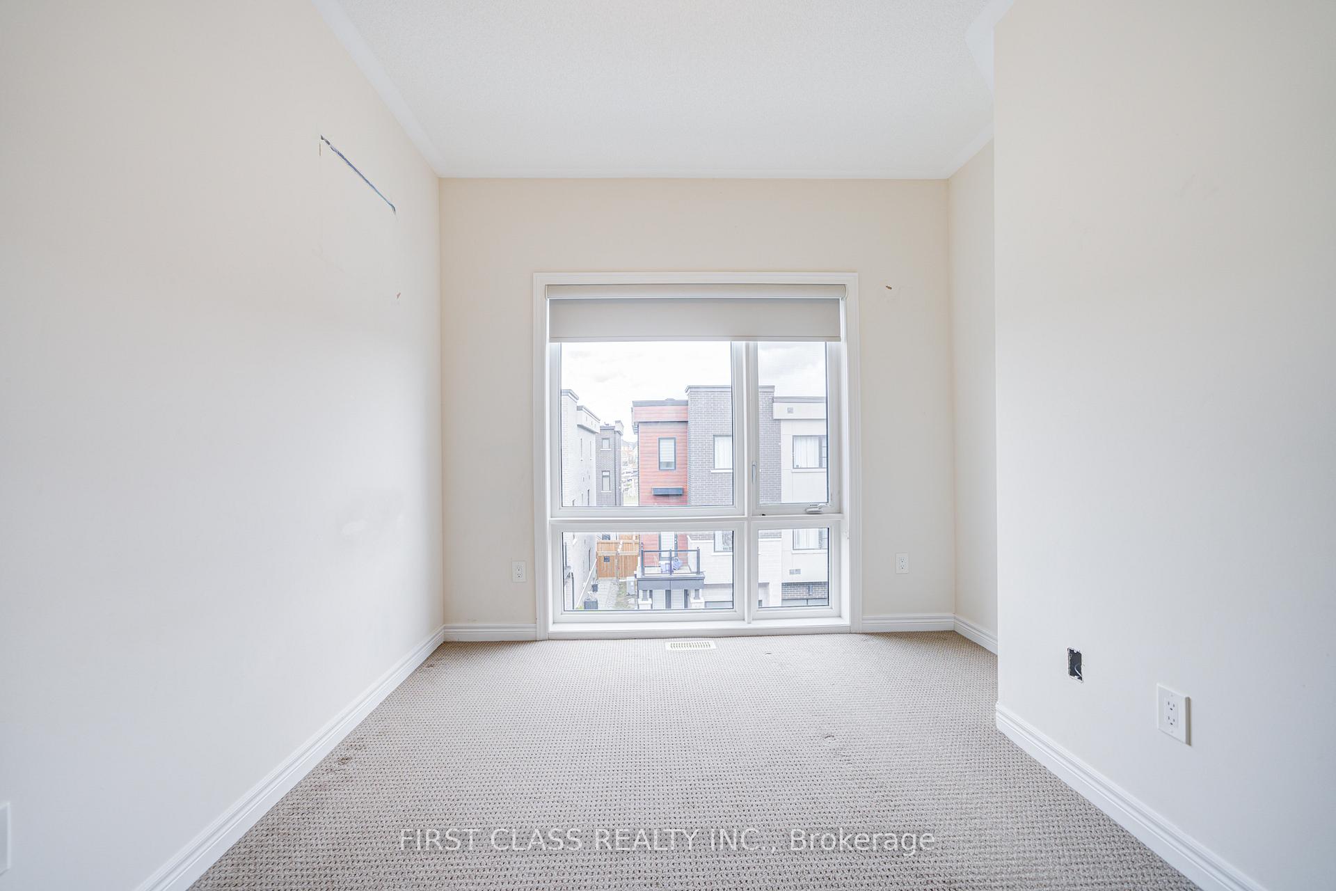 Photo 36 of 25 Laskin Drive, Vaughan, Patterson — HOMEH