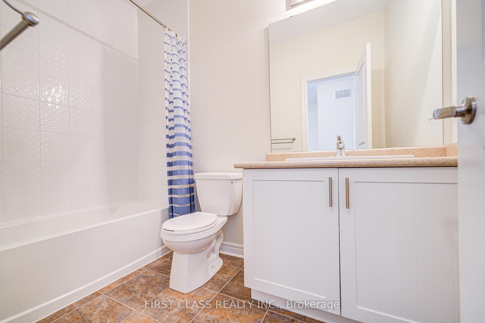 Photo 38 of 25 Laskin Drive, Vaughan, Patterson — HOMEH
