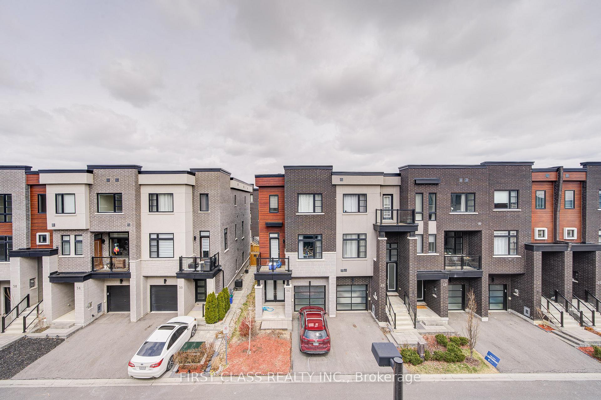 Photo 43 of 25 Laskin Drive, Vaughan, Patterson — HOMEH
