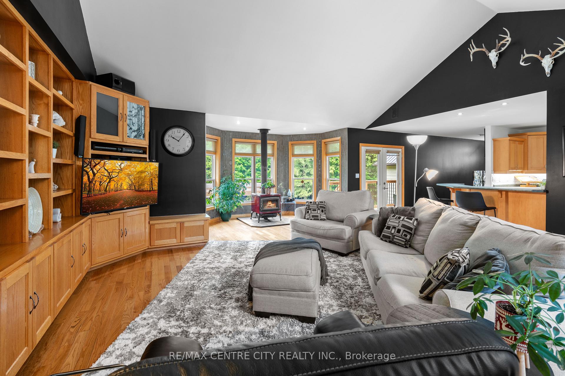 Photo 18 of 10410 Sandytown Road, Bayham, Rural Bayham — HOMEH