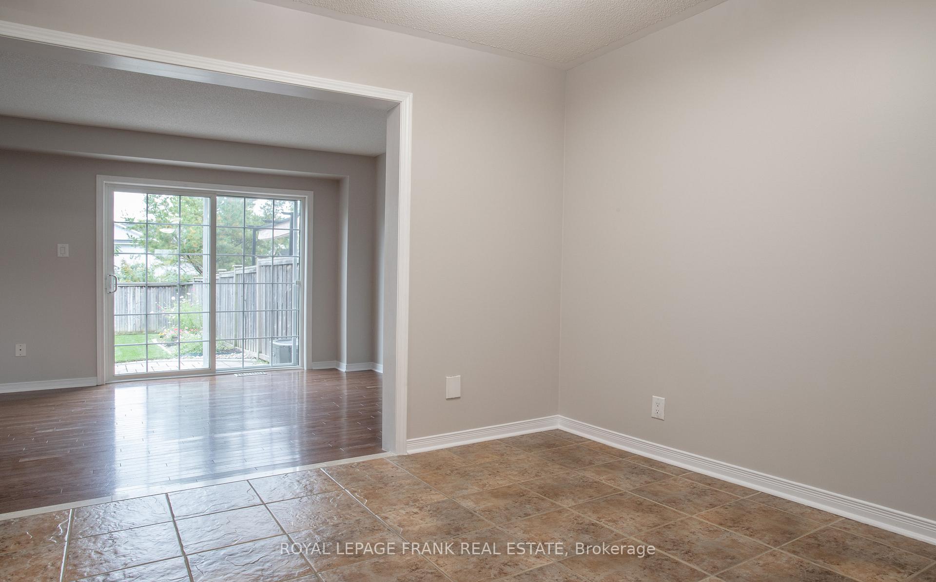 Photo 10 of 57 Shrewsbury Drive, Whitby, Brooklin — HOMEH