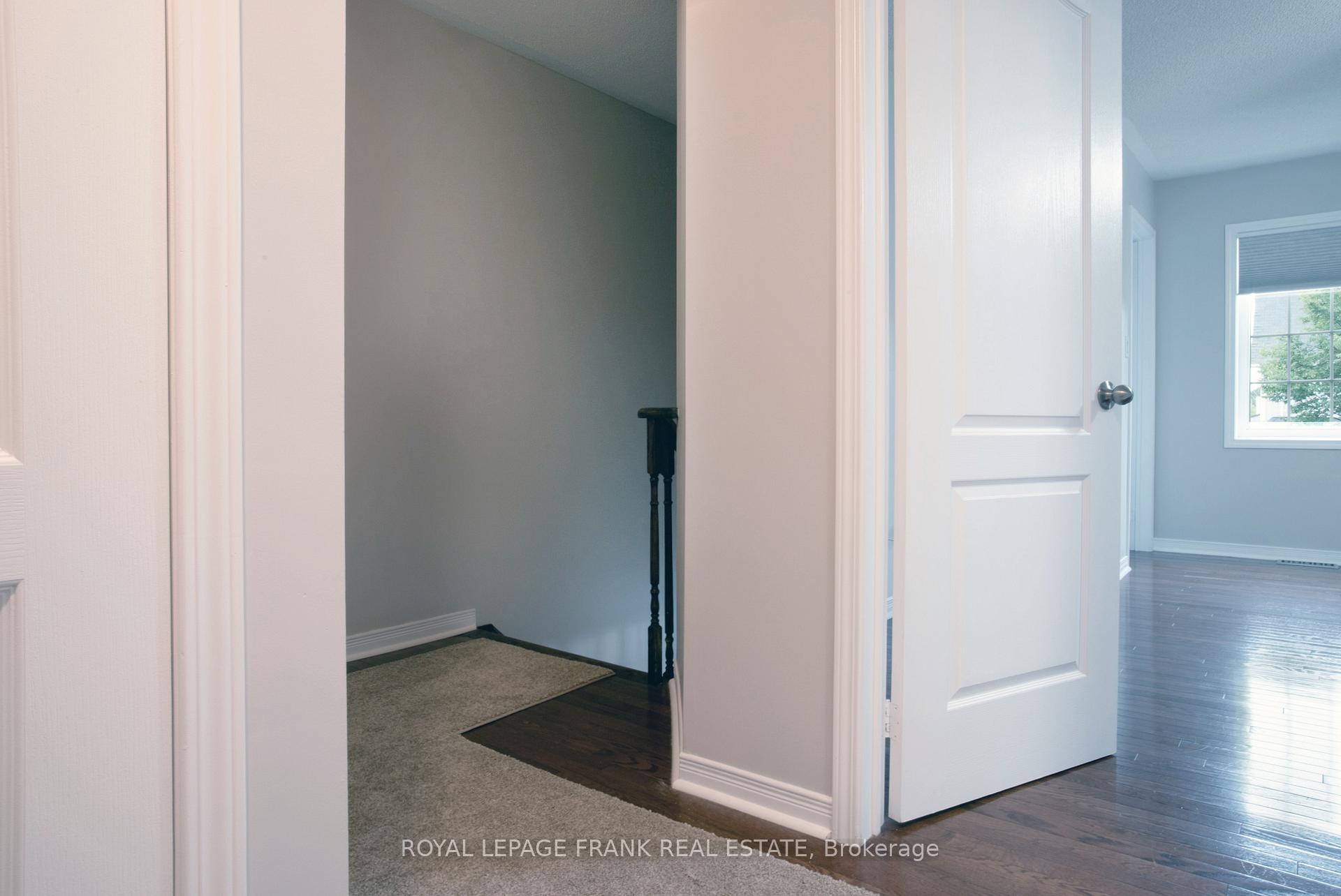 Photo 17 of 57 Shrewsbury Drive, Whitby, Brooklin — HOMEH
