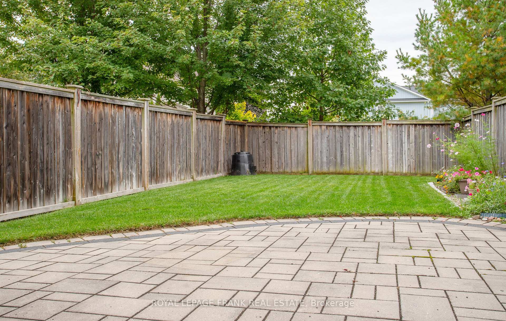Photo 28 of 57 Shrewsbury Drive, Whitby, Brooklin — HOMEH