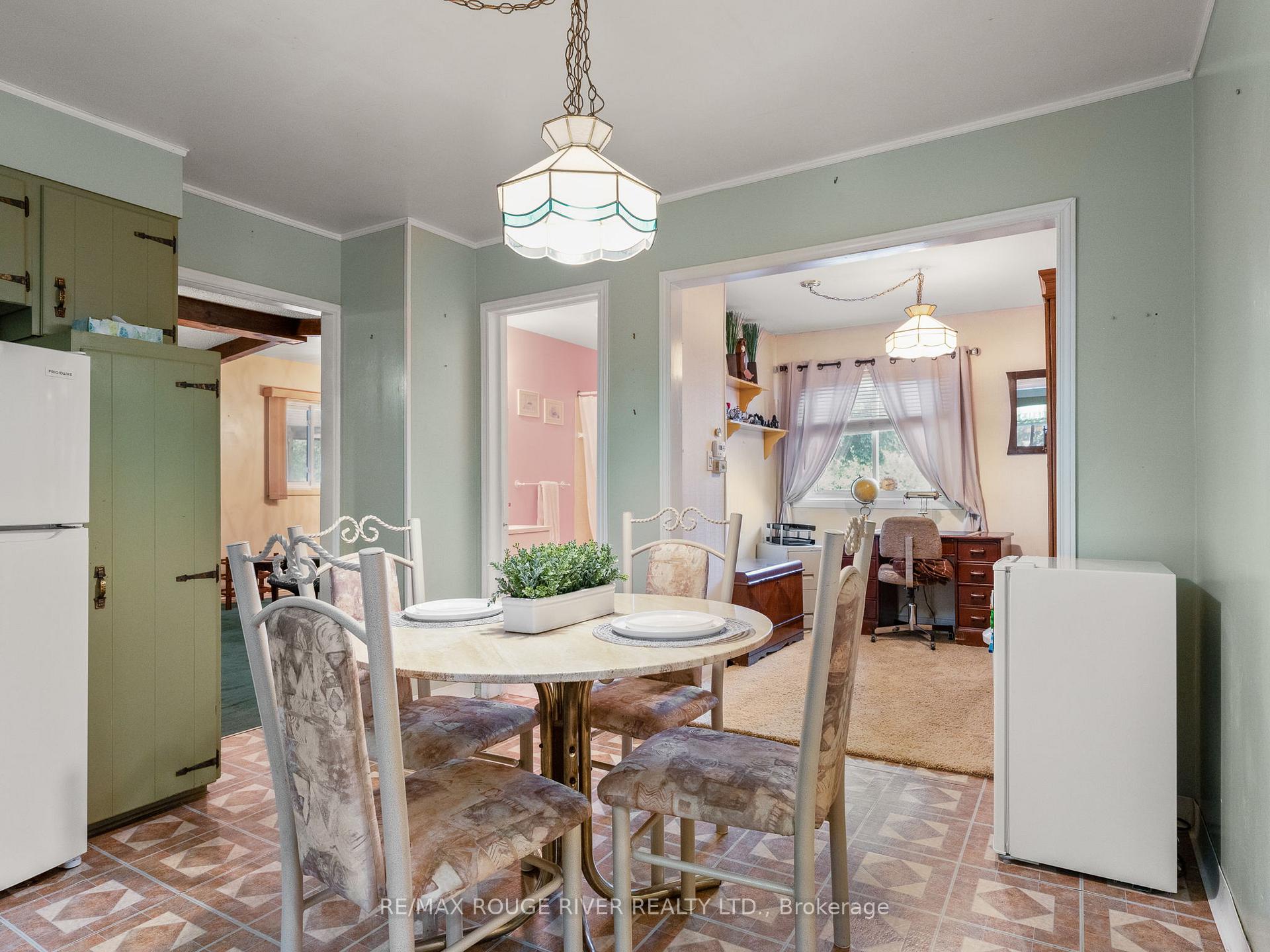 Photo 12 of 47 Tudor Avenue, Ajax, Central — HOMEH
