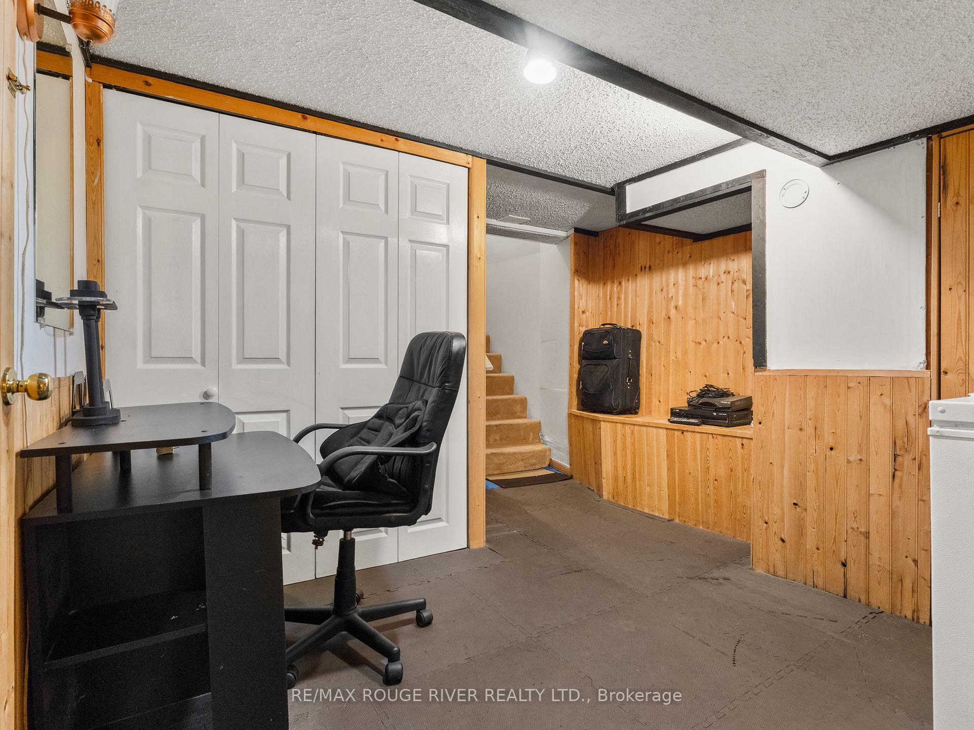 Photo 28 of 47 Tudor Avenue, Ajax, Central — HOMEH