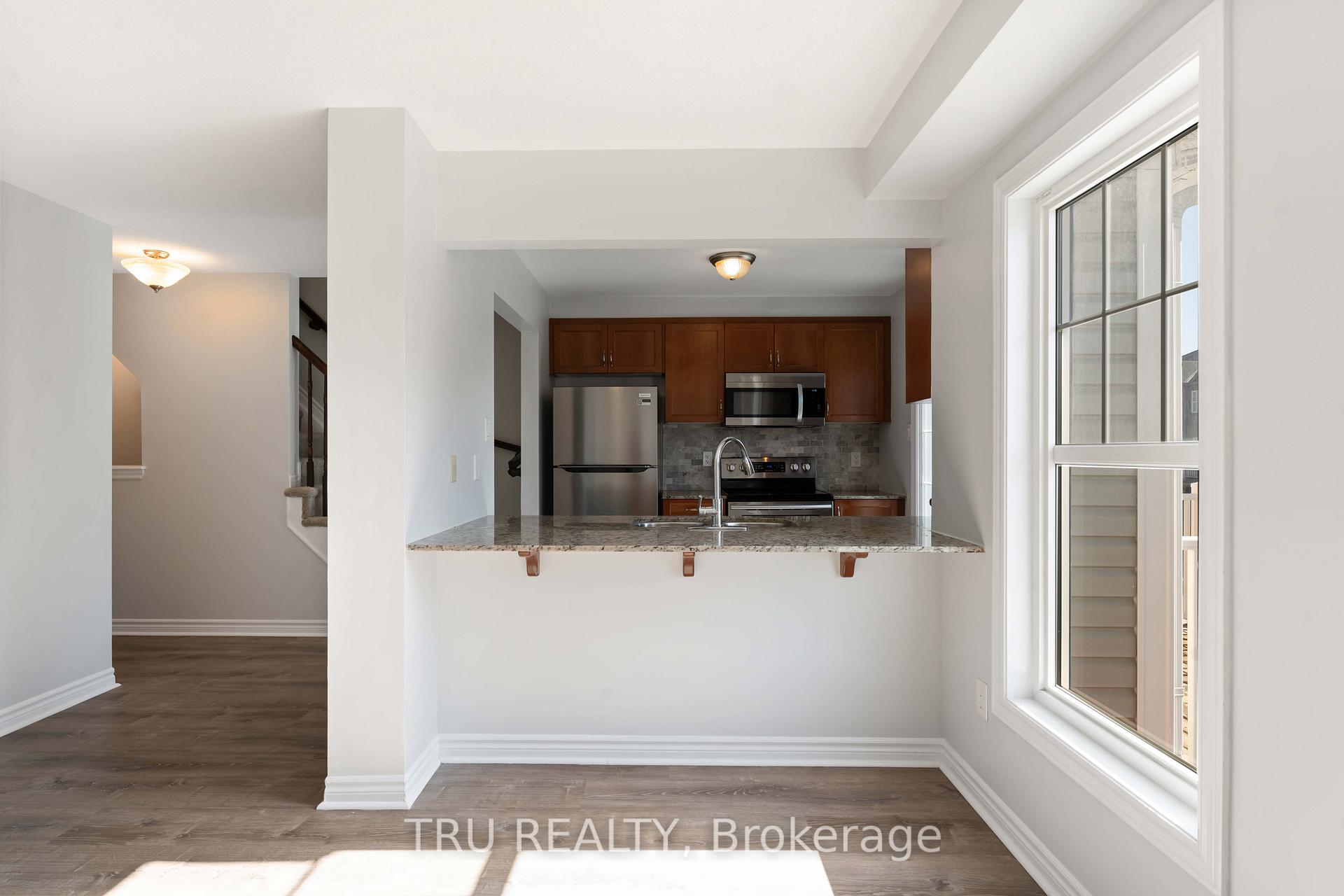 Photo 7 of 544 Snow Goose Street, Ottawa, Barrhaven - Half Moon Bay — HOMEH