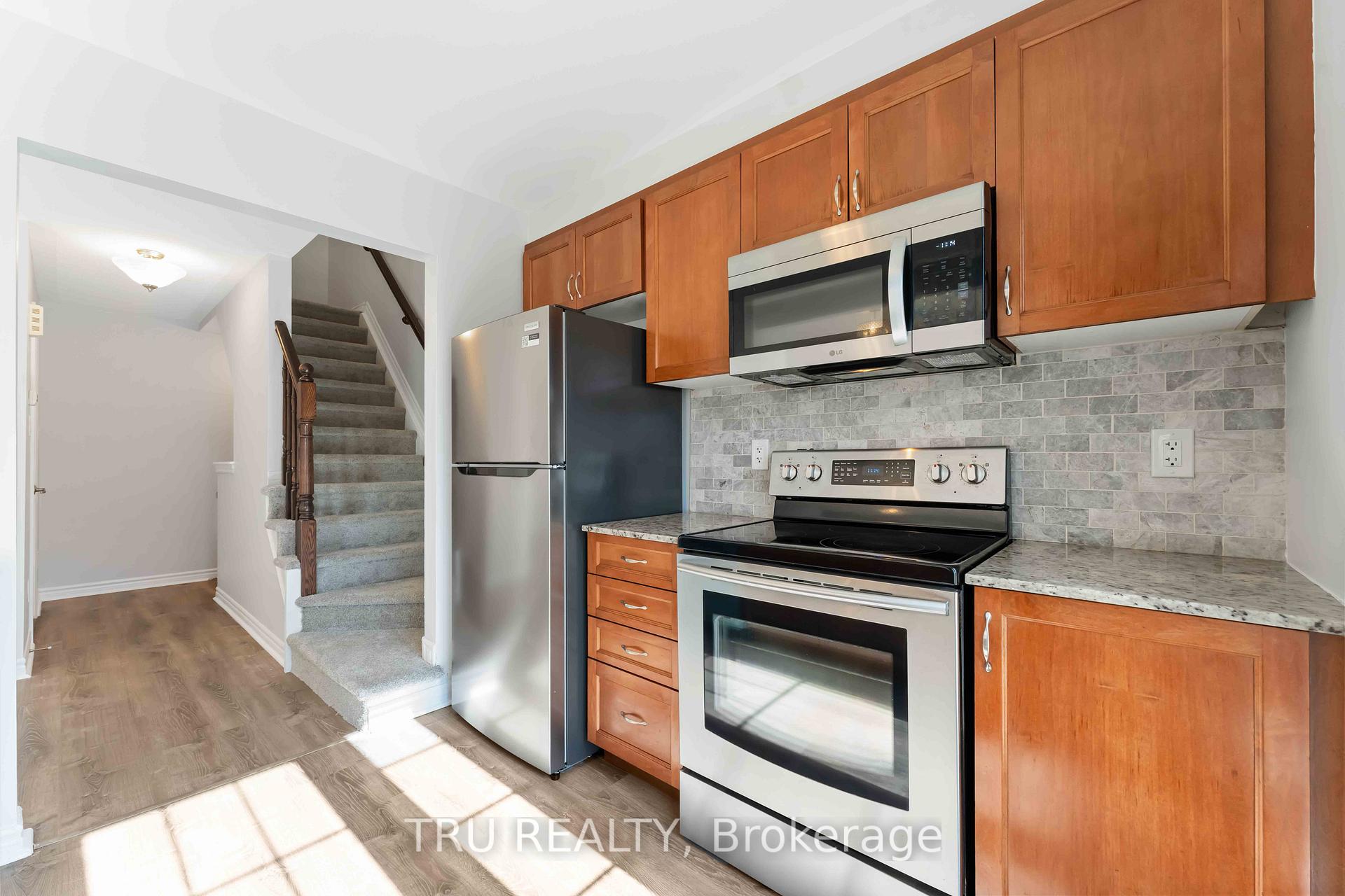 Photo 22 of 544 Snow Goose Street, Ottawa, Barrhaven - Half Moon Bay — HOMEH