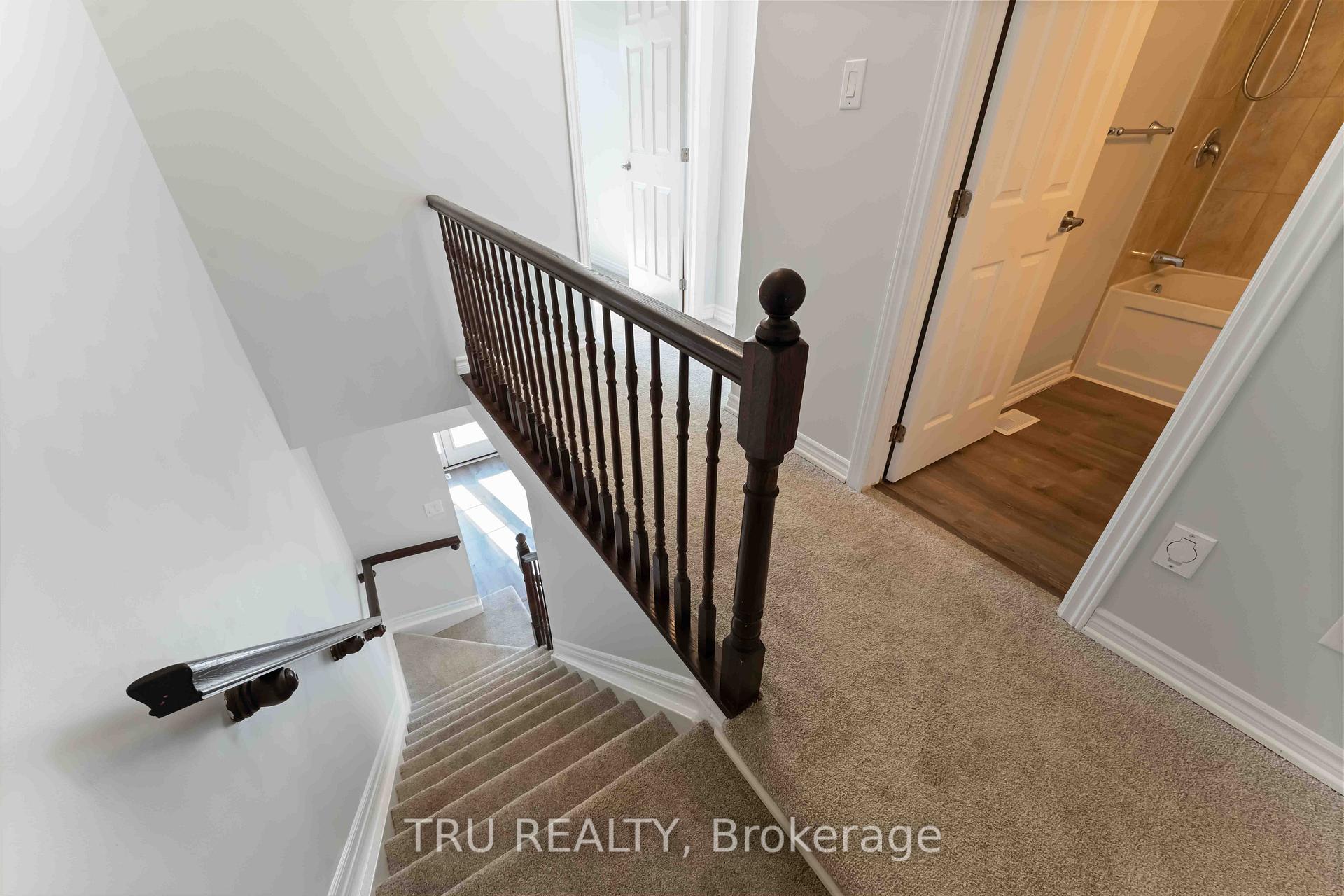 Photo 14 of 544 Snow Goose Street, Ottawa, Barrhaven - Half Moon Bay — HOMEH