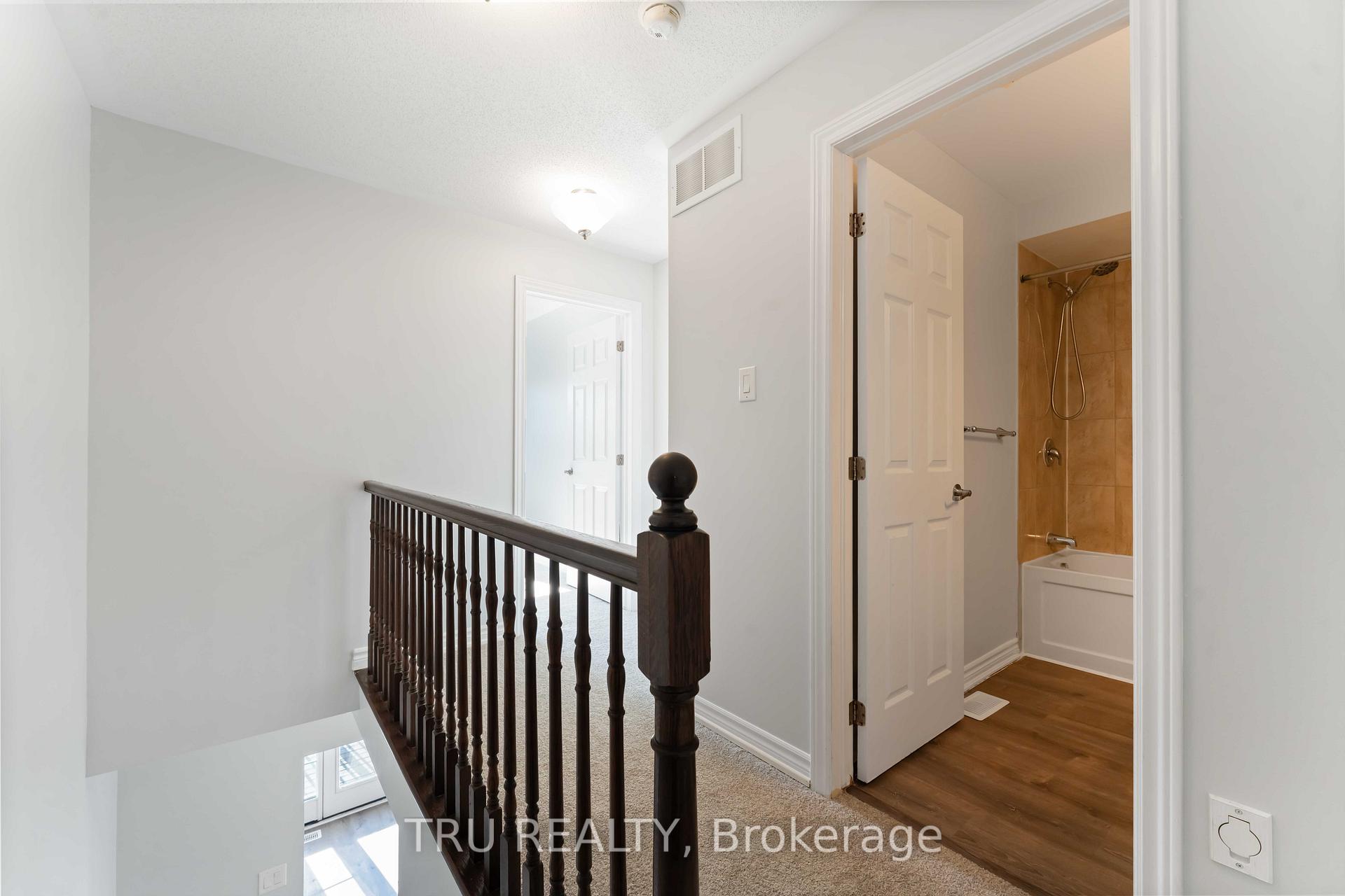 Photo 16 of 544 Snow Goose Street, Ottawa, Barrhaven - Half Moon Bay — HOMEH