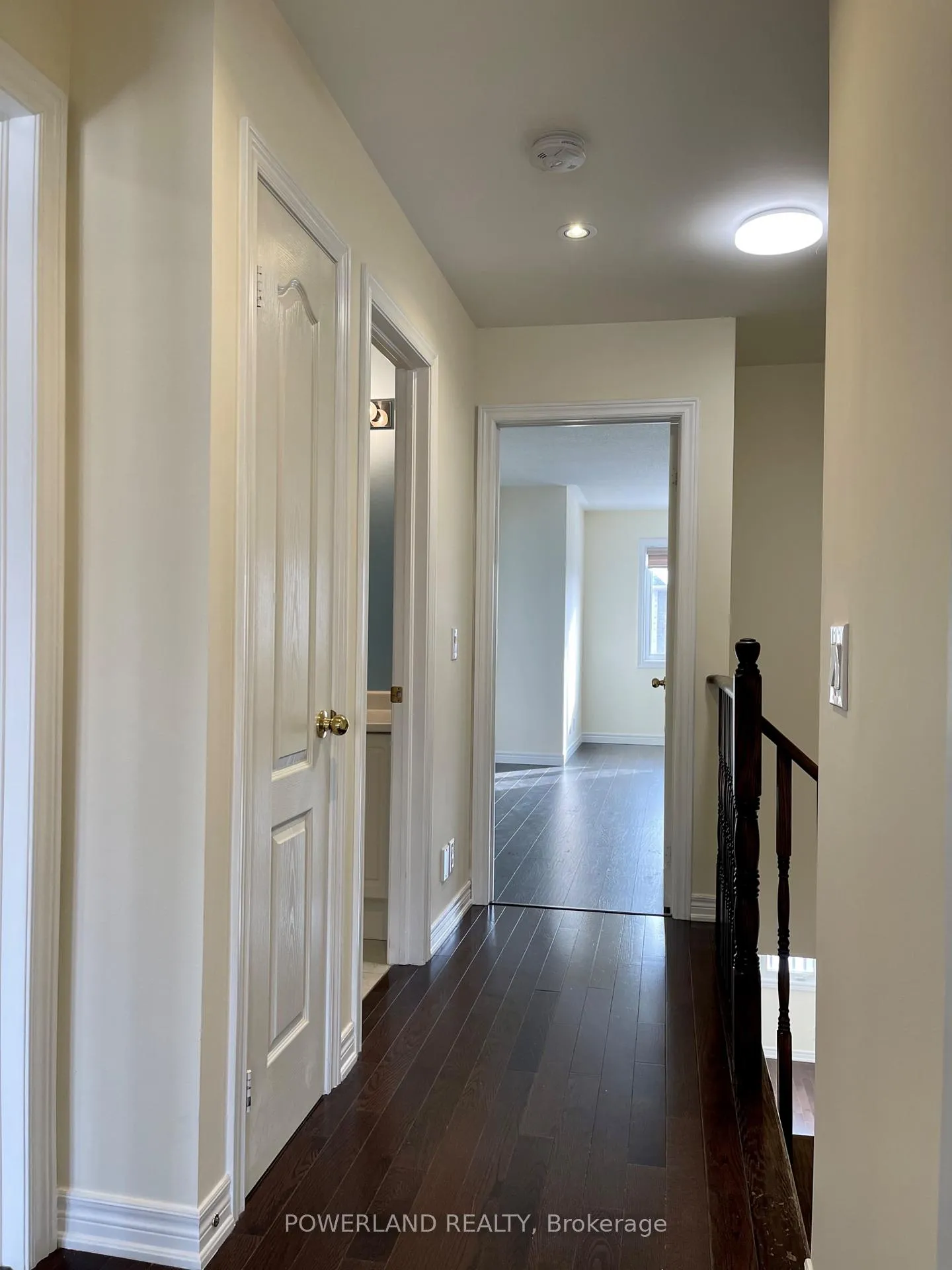 Photo 15 of 242 Southdown Avenue, Vaughan, Patterson — HOMEH