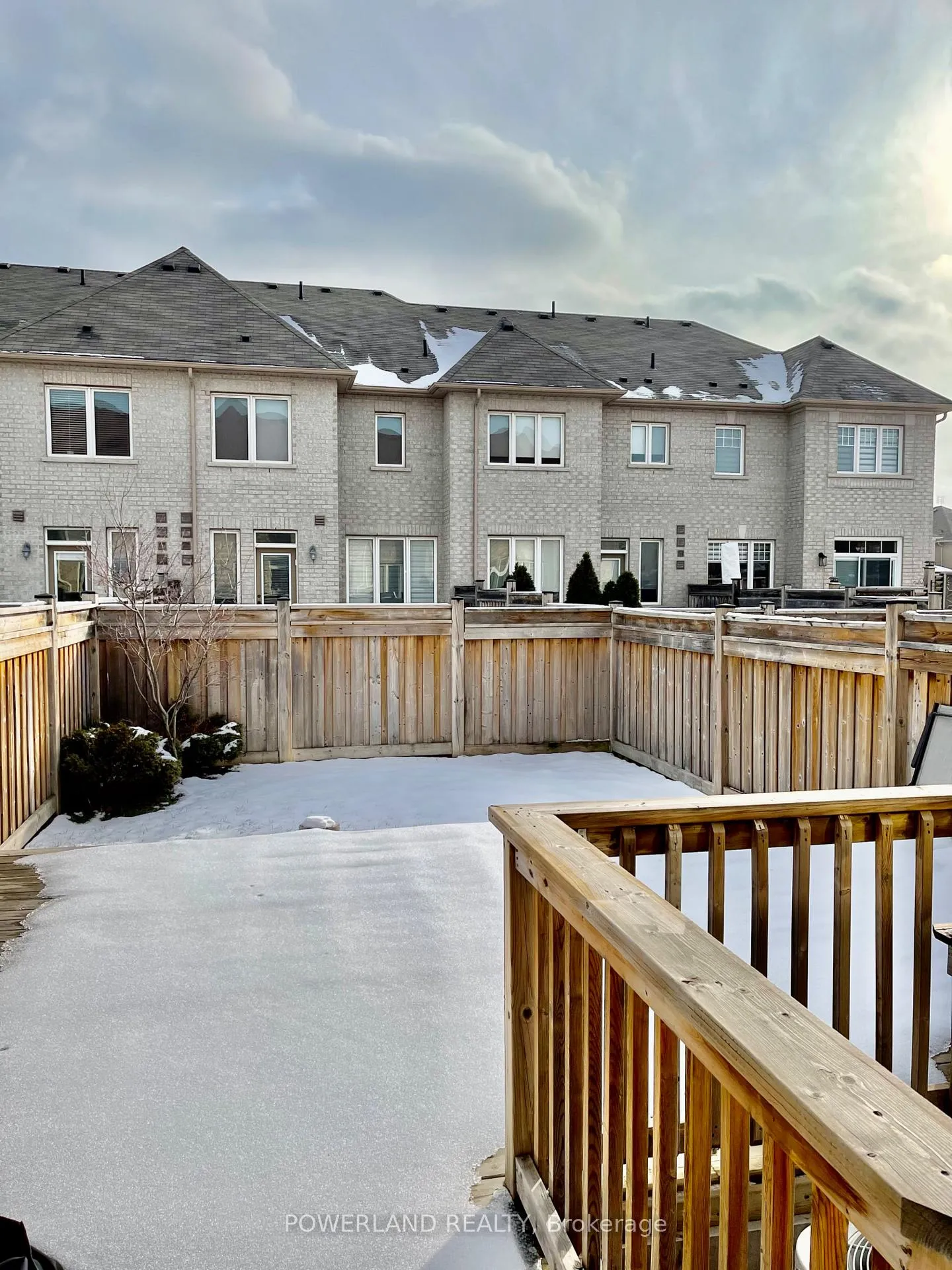 Photo 31 of 242 Southdown Avenue, Vaughan, Patterson — HOMEH