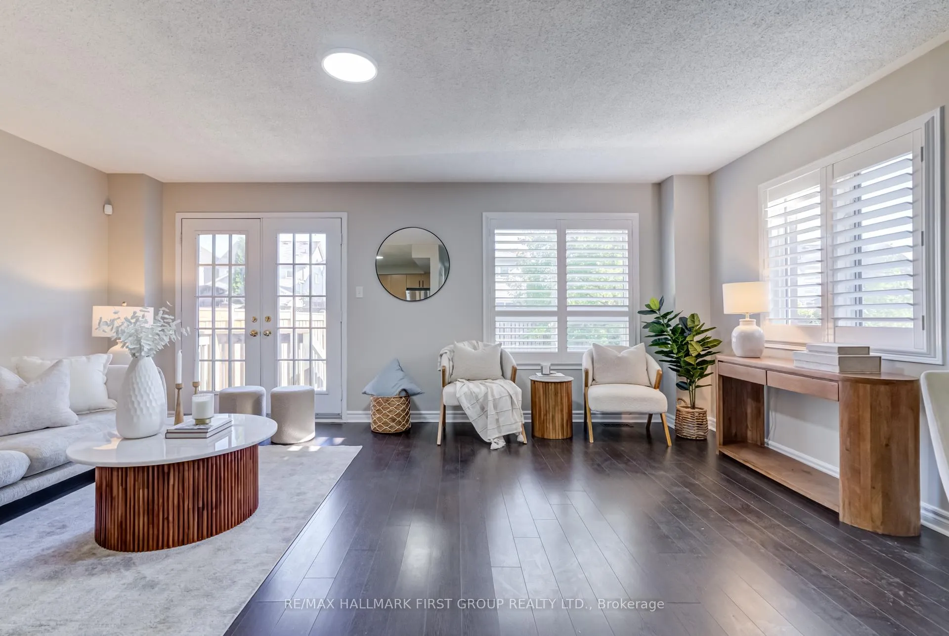 Photo 6 of 109 Telegraph Drive, Whitby, Williamsburg — HOMEH