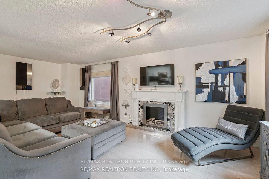 Photo 14 of 117 Glen Crescent, Vaughan, Uplands — HOMEH