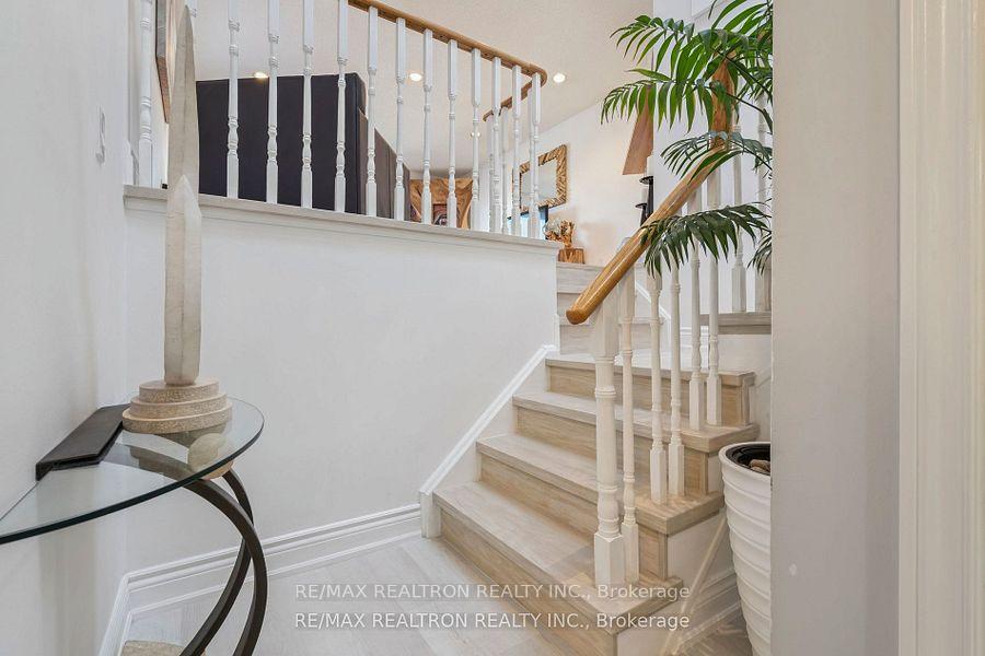 Photo 20 of 117 Glen Crescent, Vaughan, Uplands — HOMEH