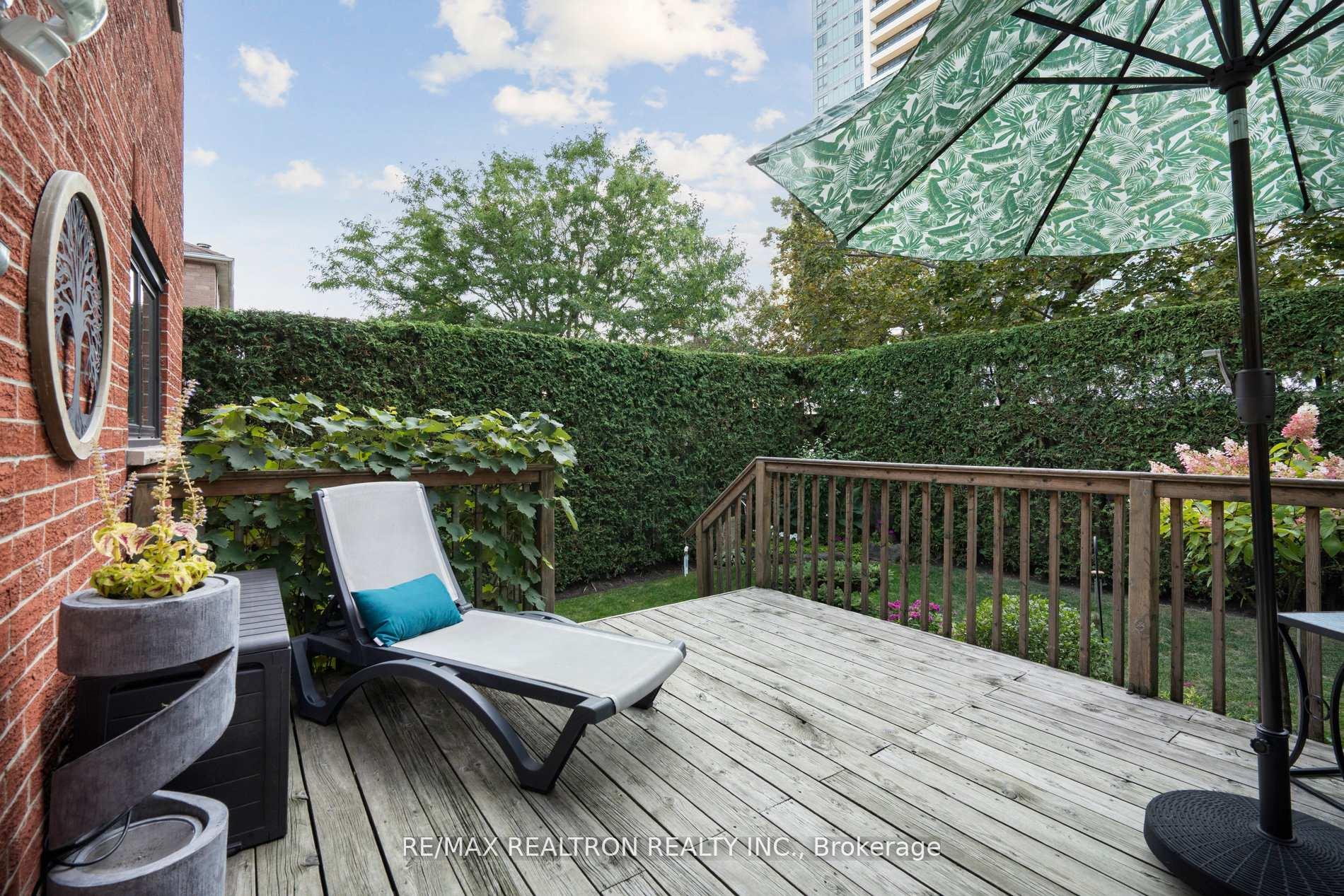 Photo 37 of 117 Glen Crescent, Vaughan, Uplands — HOMEH
