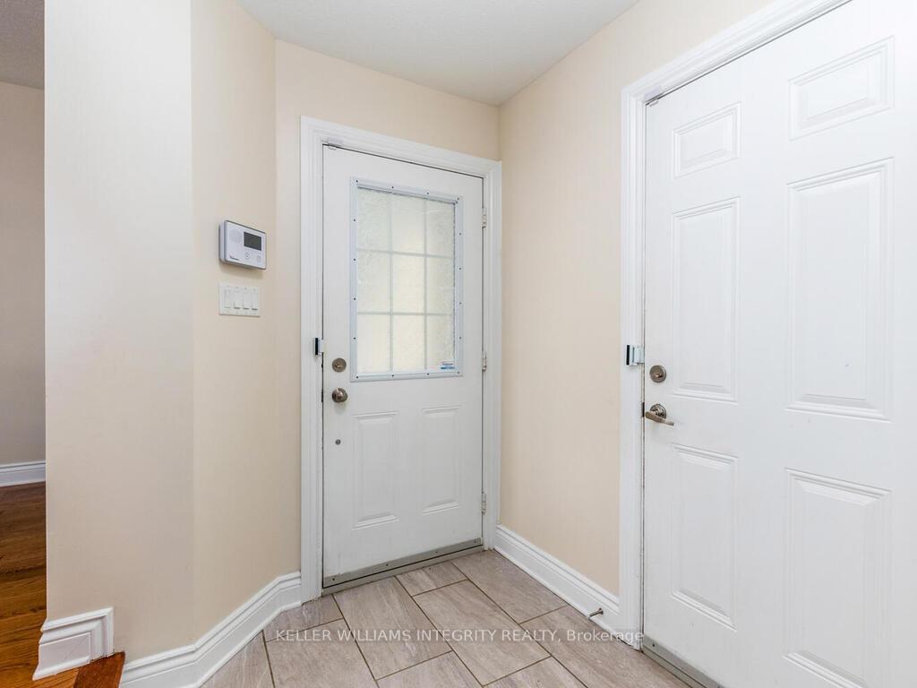 Photo 2 of 27 Desmond Trudeau Drive, Arnprior — HOMEH