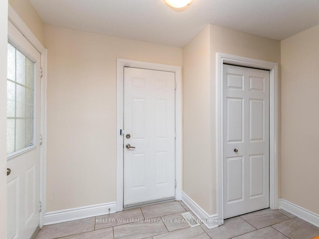 Photo 9 of 27 Desmond Trudeau Drive, Arnprior — HOMEH