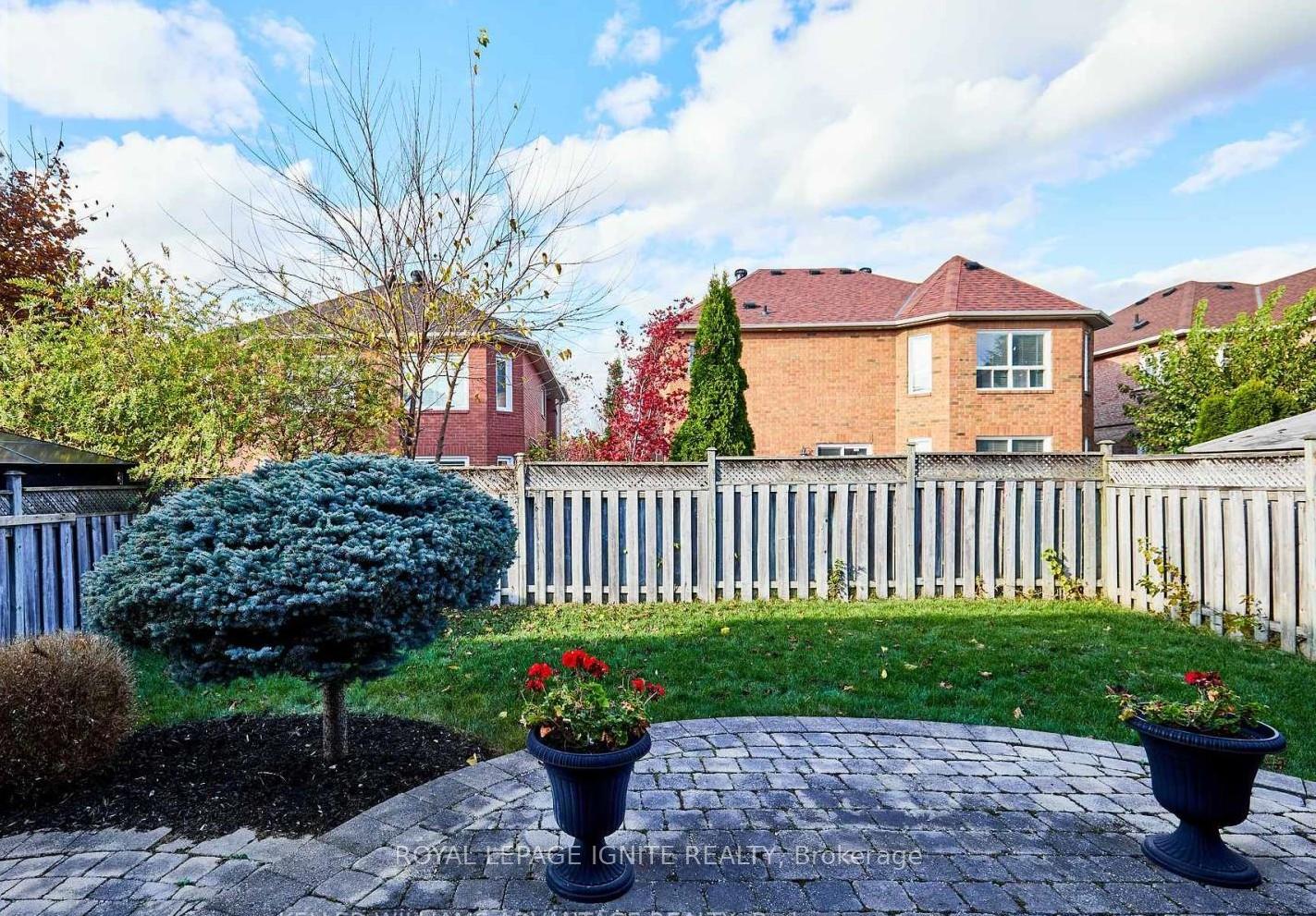 Photo 23 of 53 Gill Crescent, Ajax, Central West — HOMEH