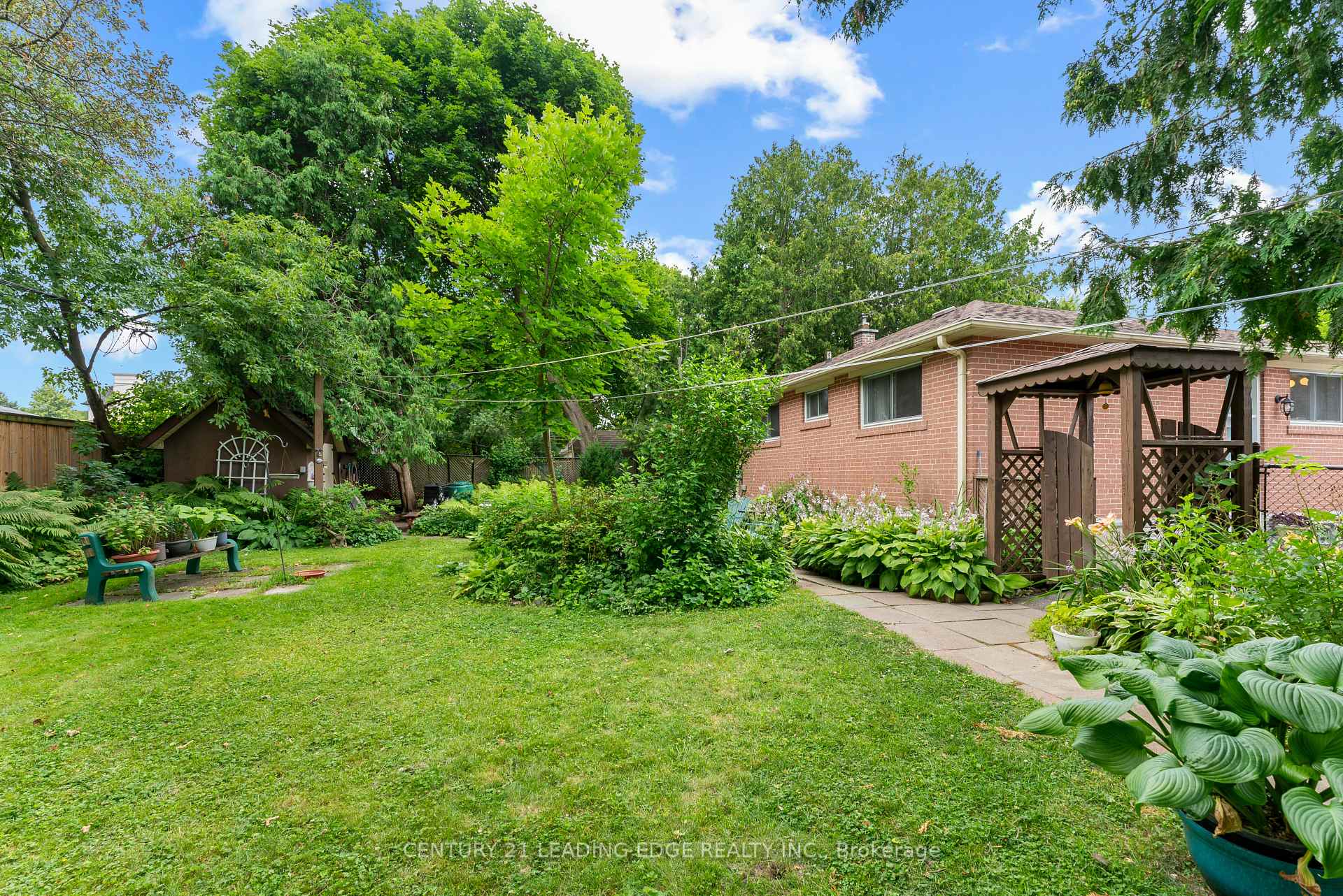 Photo 6 of 46 Johnson Road, Aurora, Aurora Highlands — HOMEH