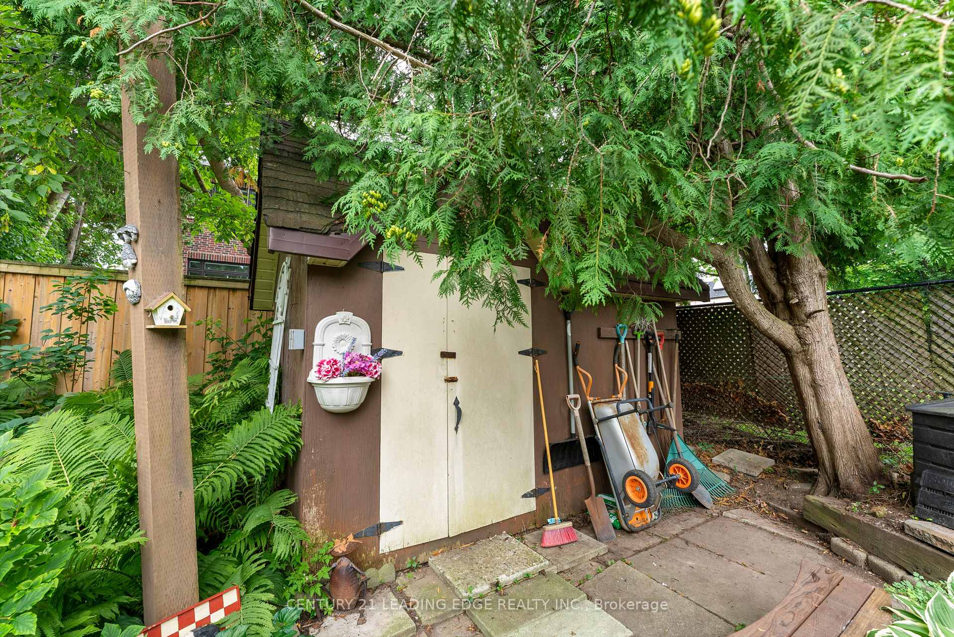 Photo 8 of 46 Johnson Road, Aurora, Aurora Highlands — HOMEH
