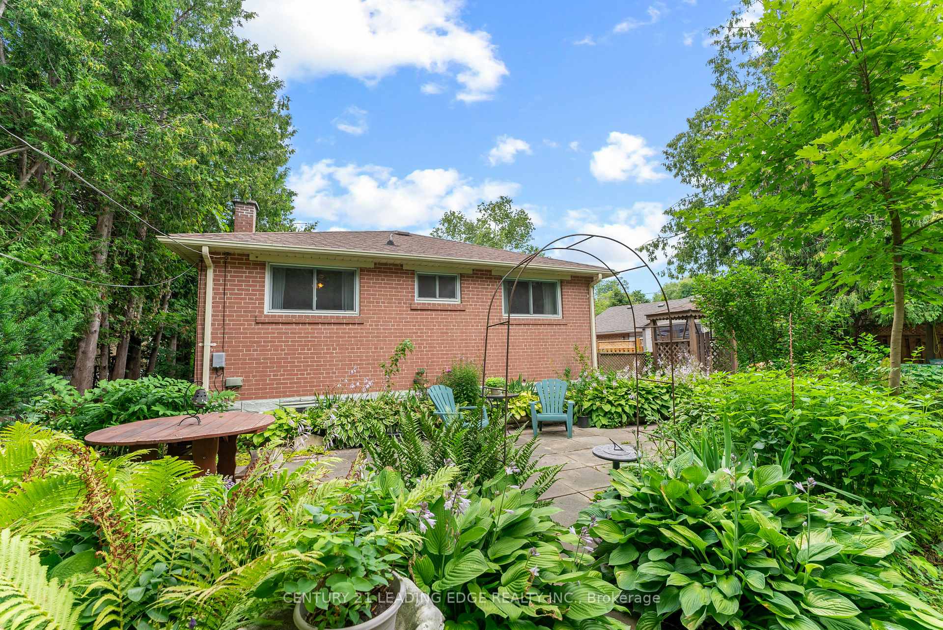 Photo 10 of 46 Johnson Road, Aurora, Aurora Highlands — HOMEH