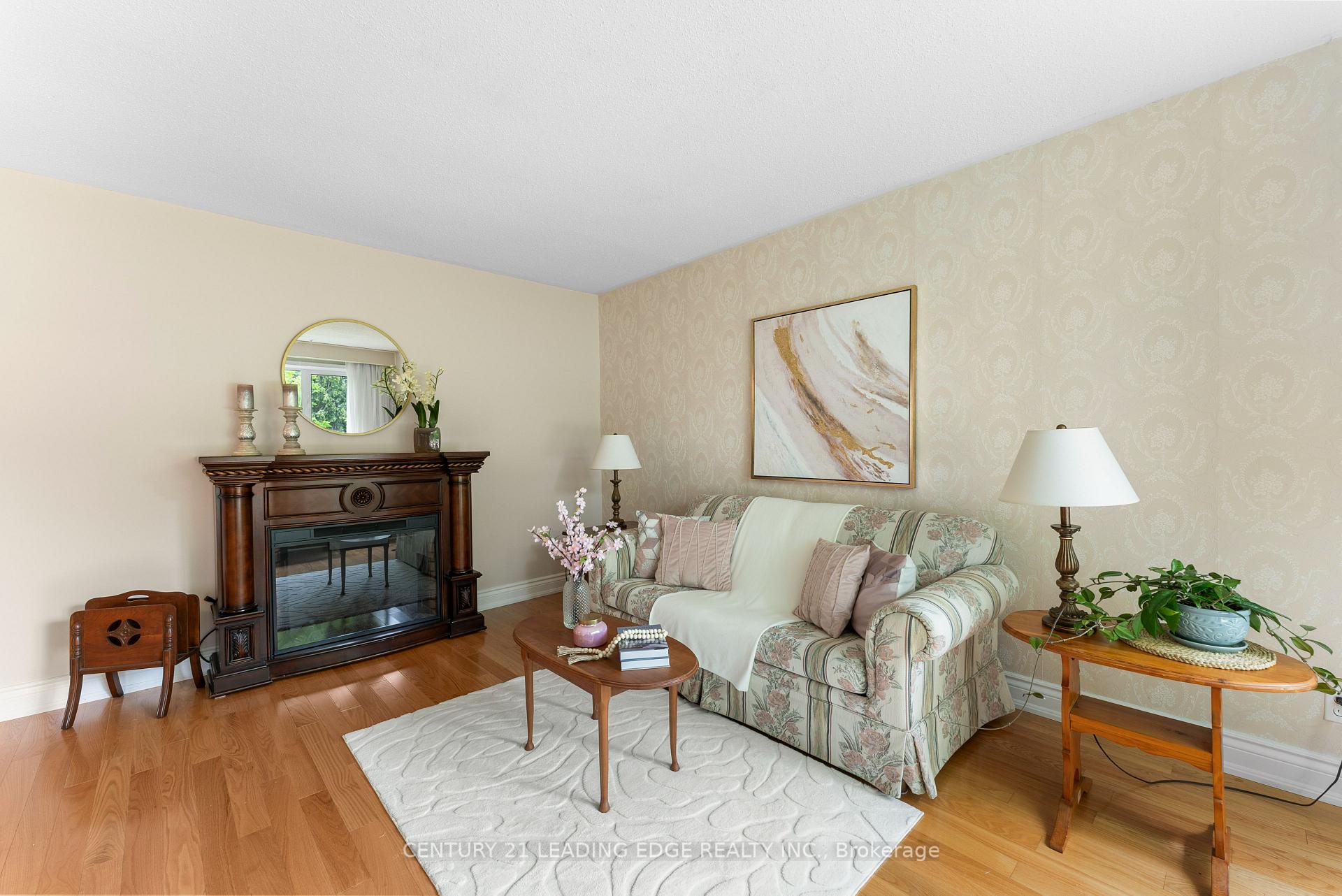 Photo 24 of 46 Johnson Road, Aurora, Aurora Highlands — HOMEH